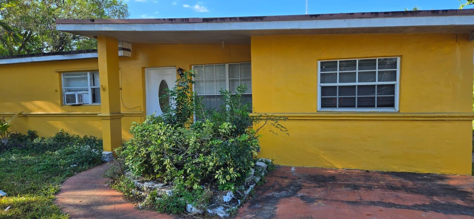 MIAMI GARDENS ESTATES SEC 6 - Residential Lease