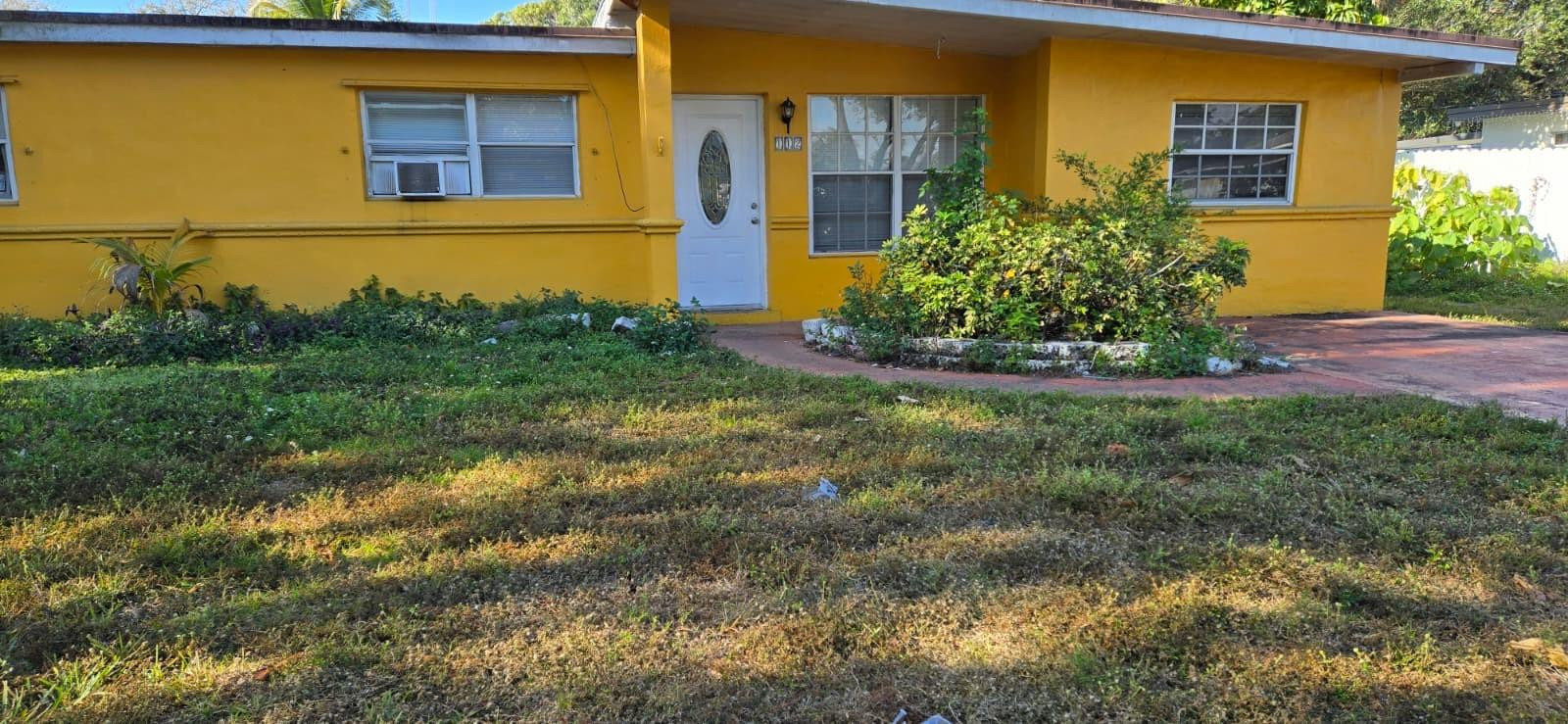 MIAMI GARDENS ESTATES SEC 6 - Residential Lease
