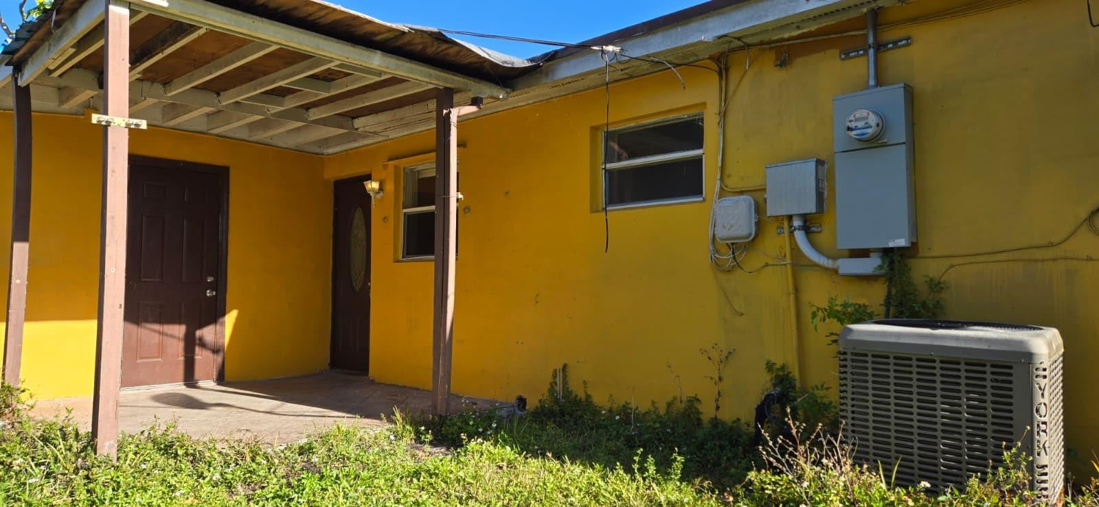MIAMI GARDENS ESTATES SEC 6 - Residential Lease