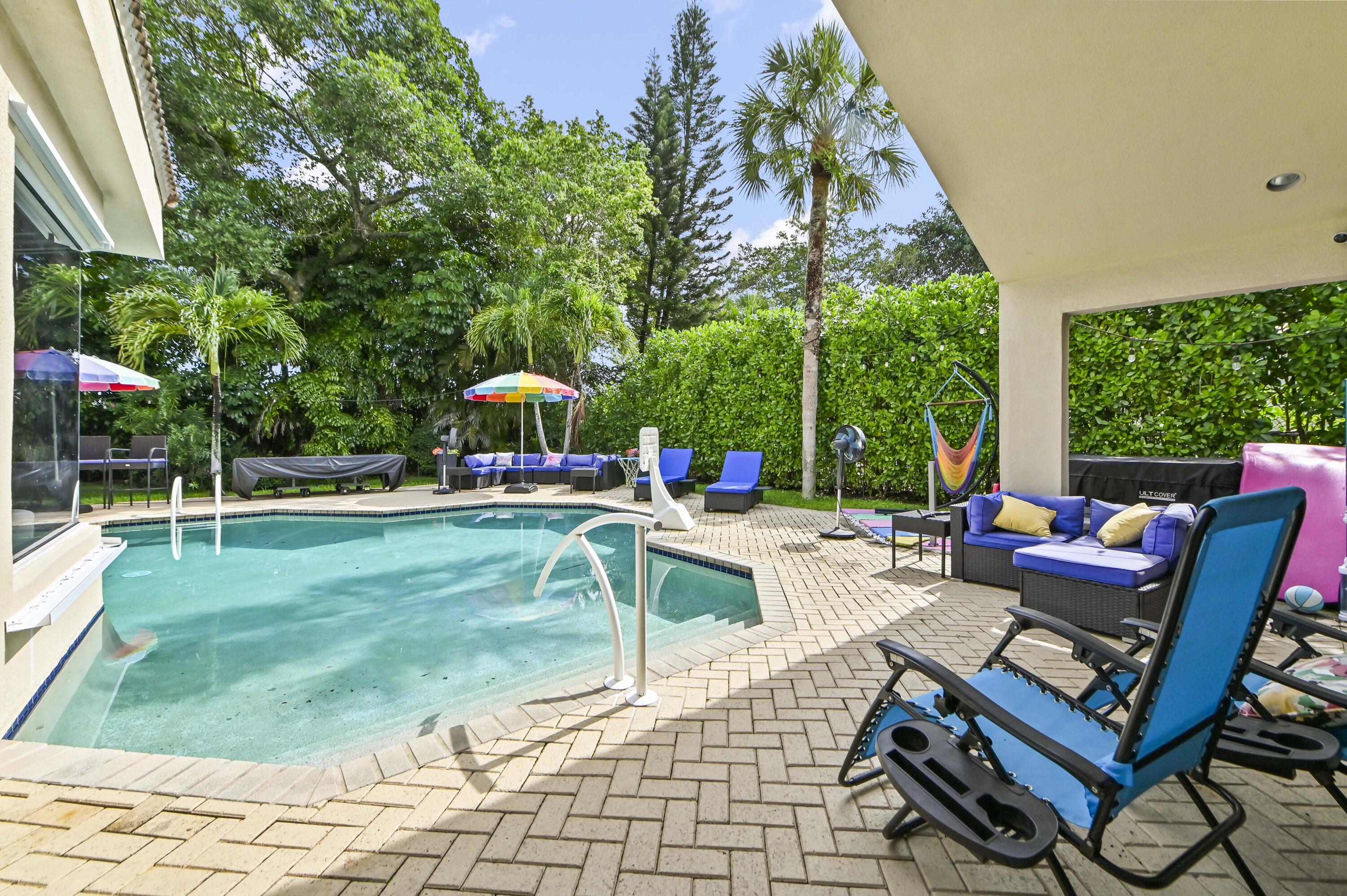 ENCANTADA - Residential