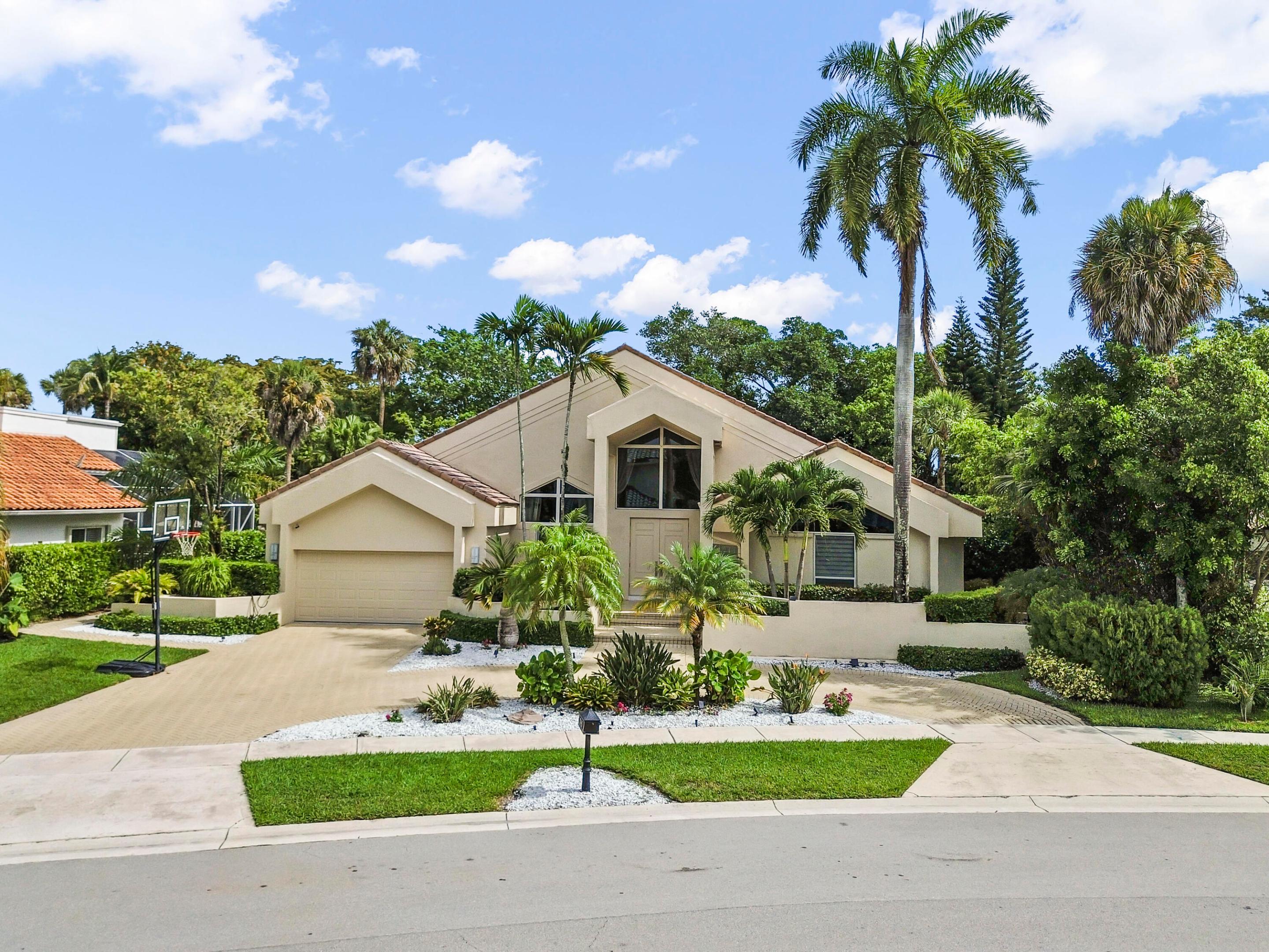 ENCANTADA - Residential