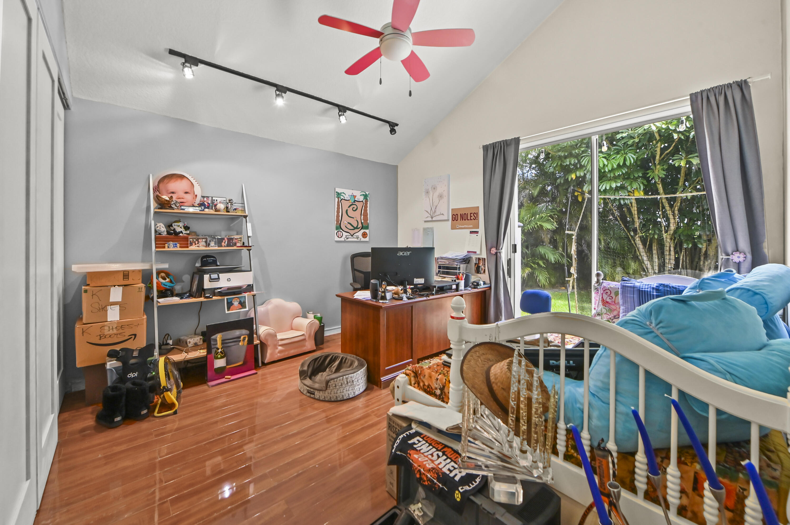ENCANTADA - Residential