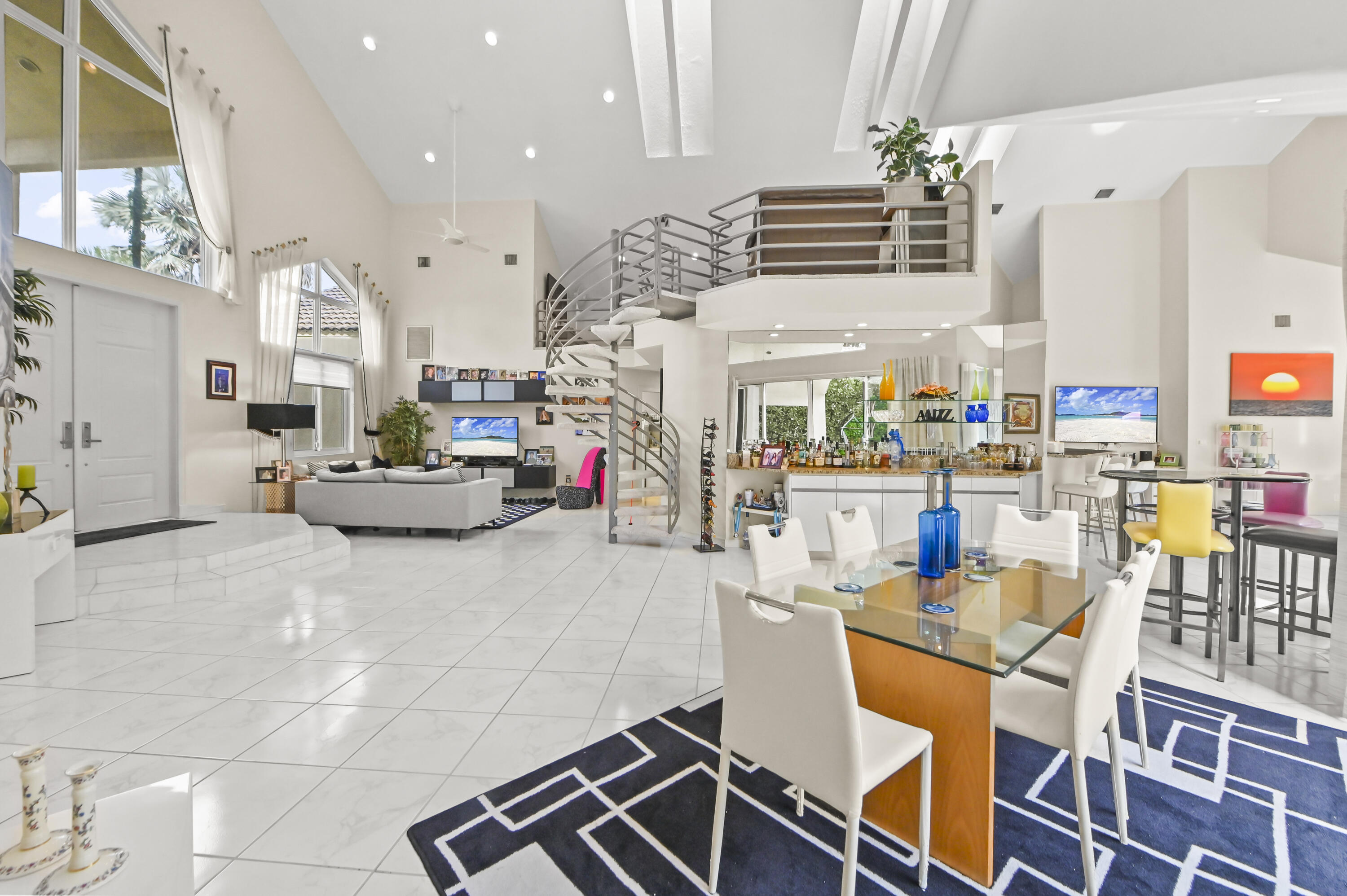 ENCANTADA - Residential