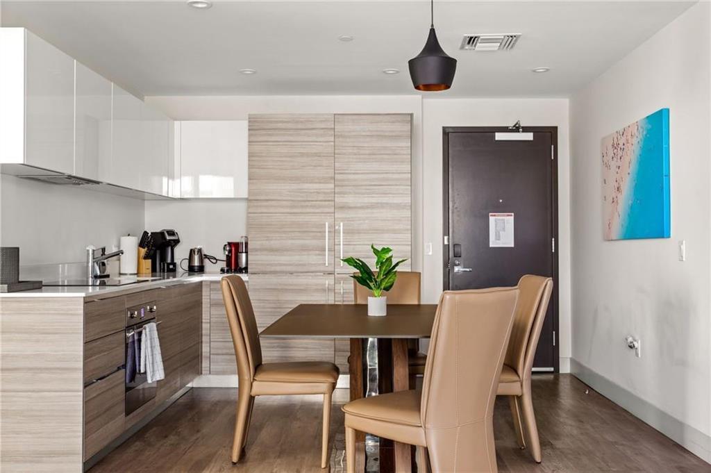 COSTA HOLLYWOOD CONDO - Residential