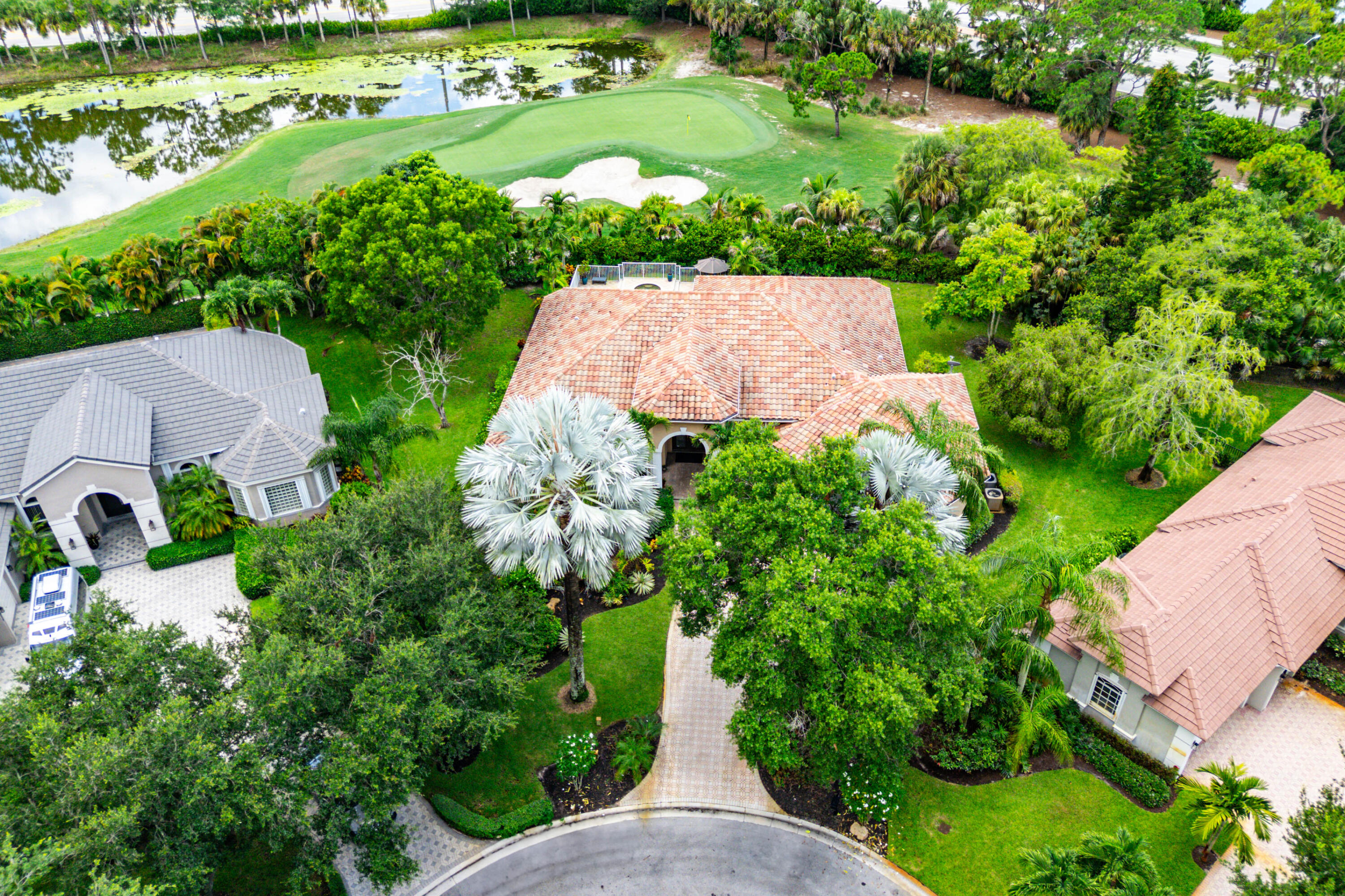 BINKS FOREST OF THE LANDINGS AT WELLINGTON - Residential