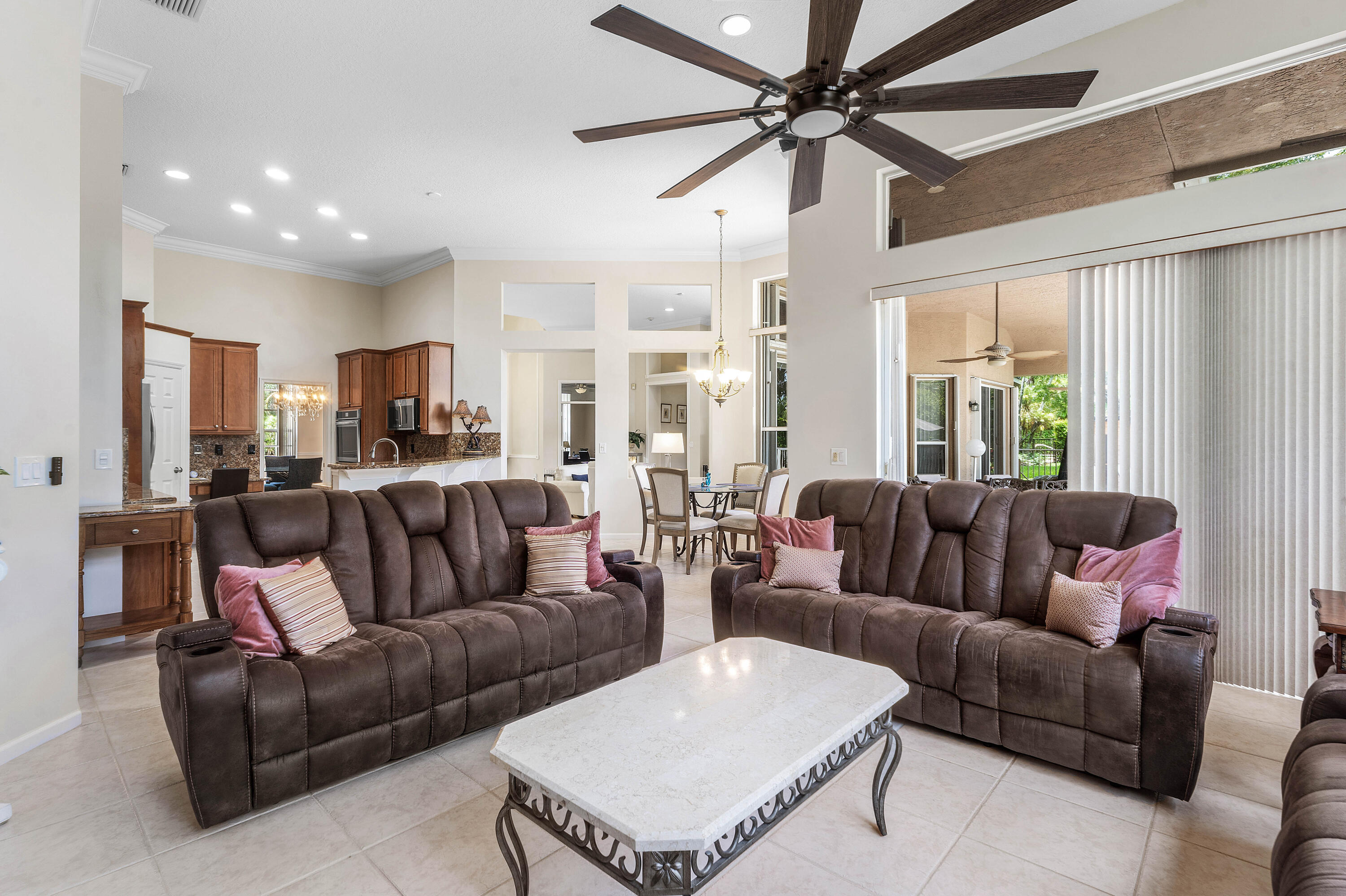 BINKS FOREST OF THE LANDINGS AT WELLINGTON - Residential