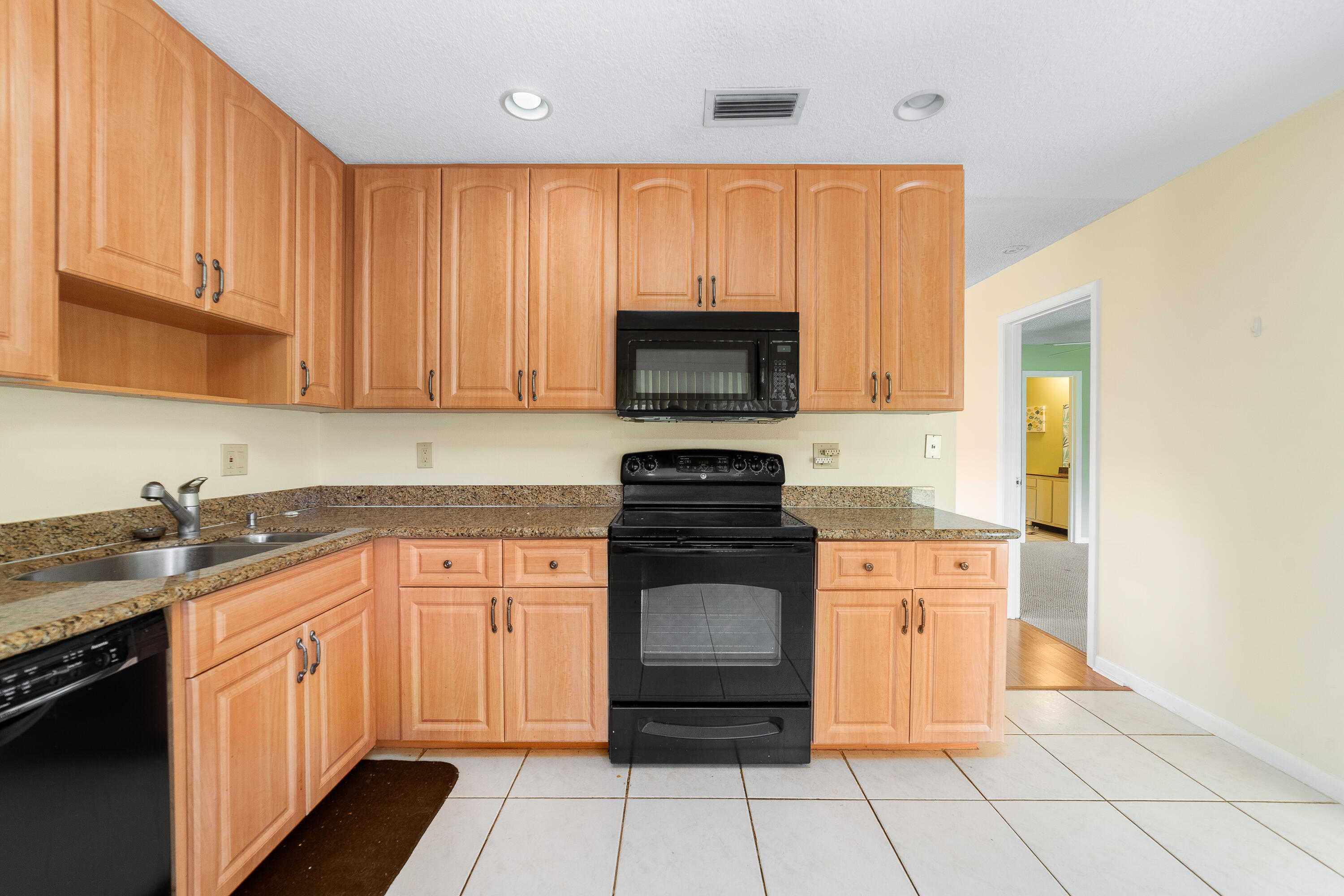 CHANTECLAIR VILLAS CONDO ONE - Residential