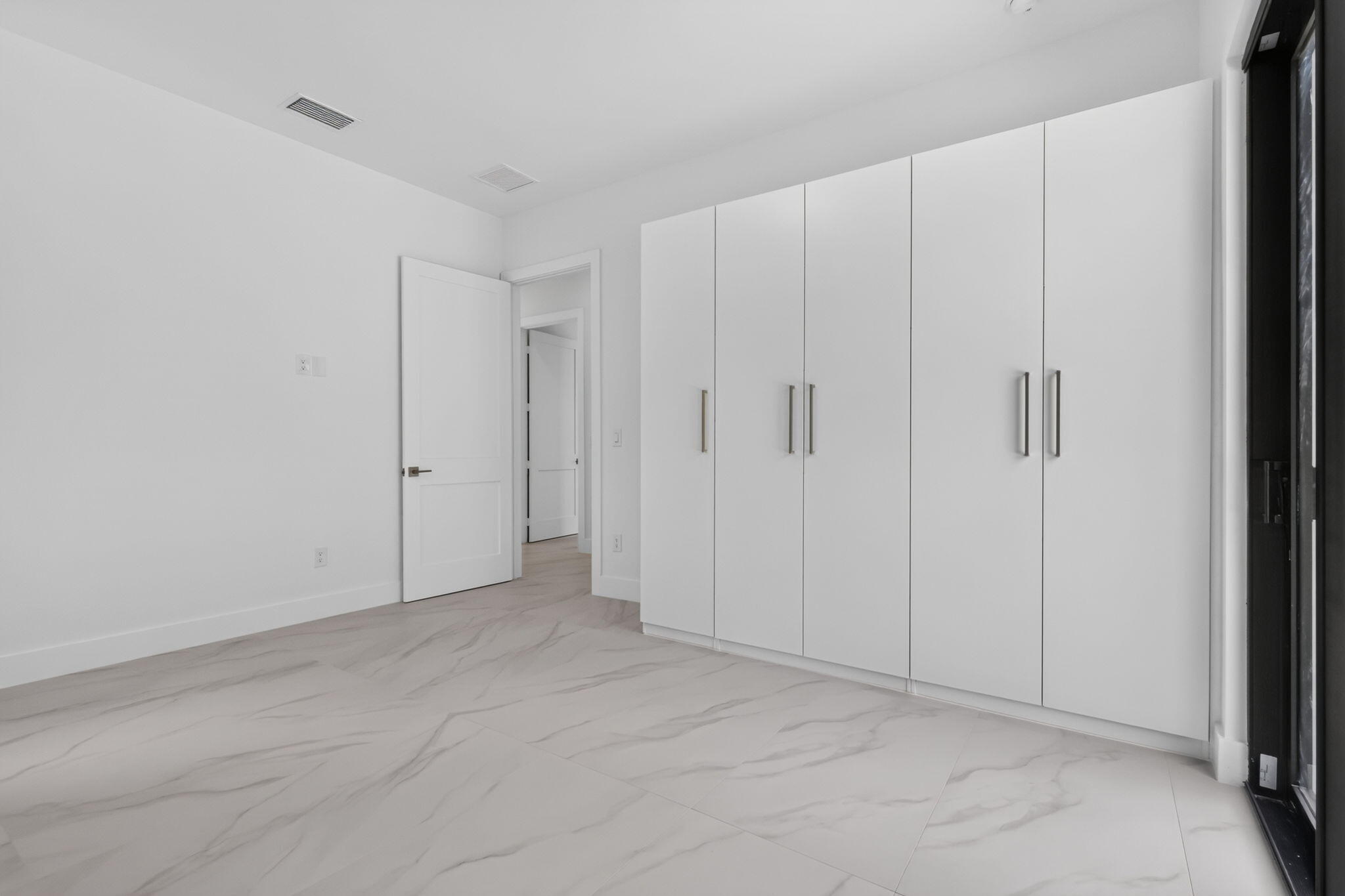 PALM BEACH FARMS CO 3 - Residential