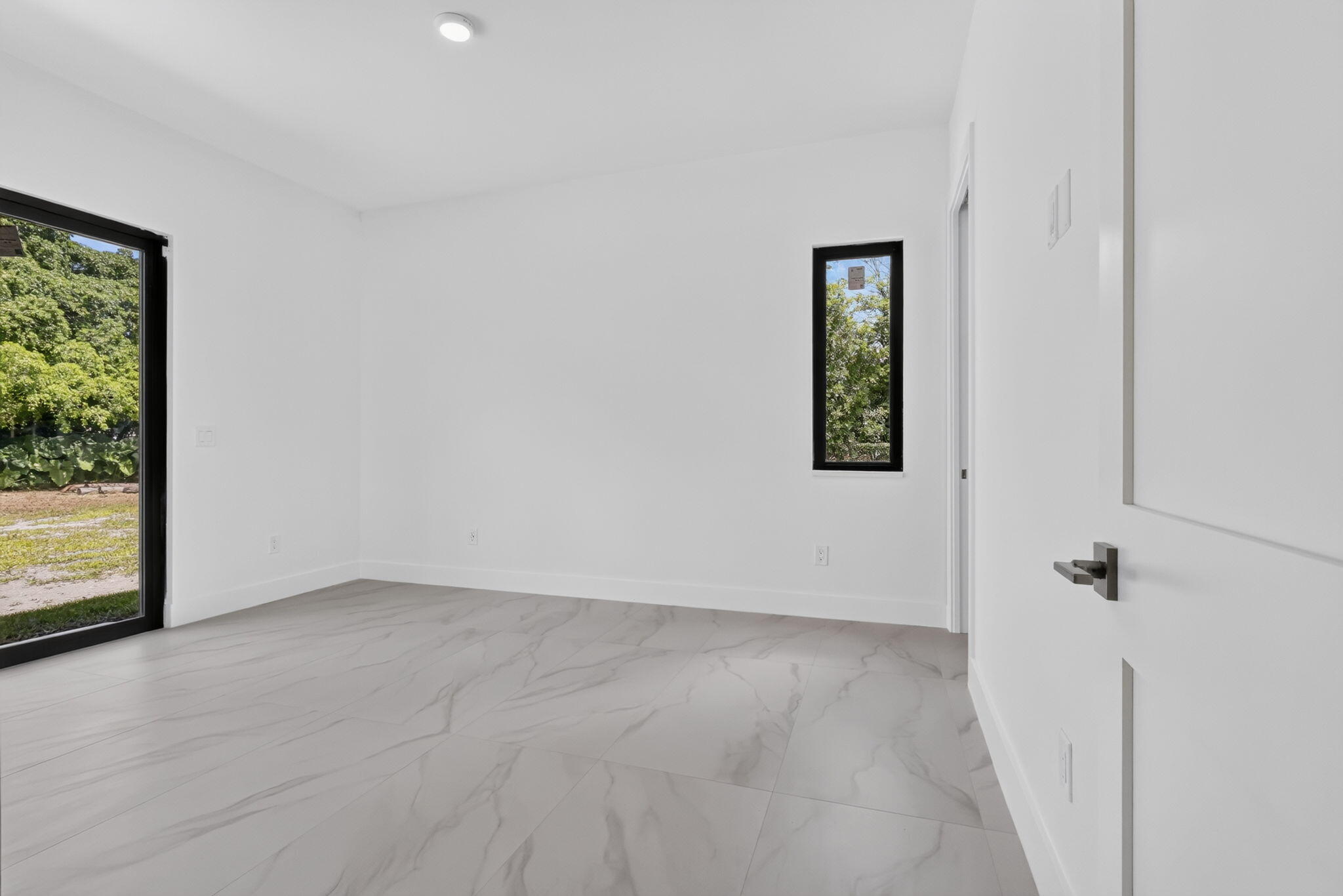 PALM BEACH FARMS CO 3 - Residential