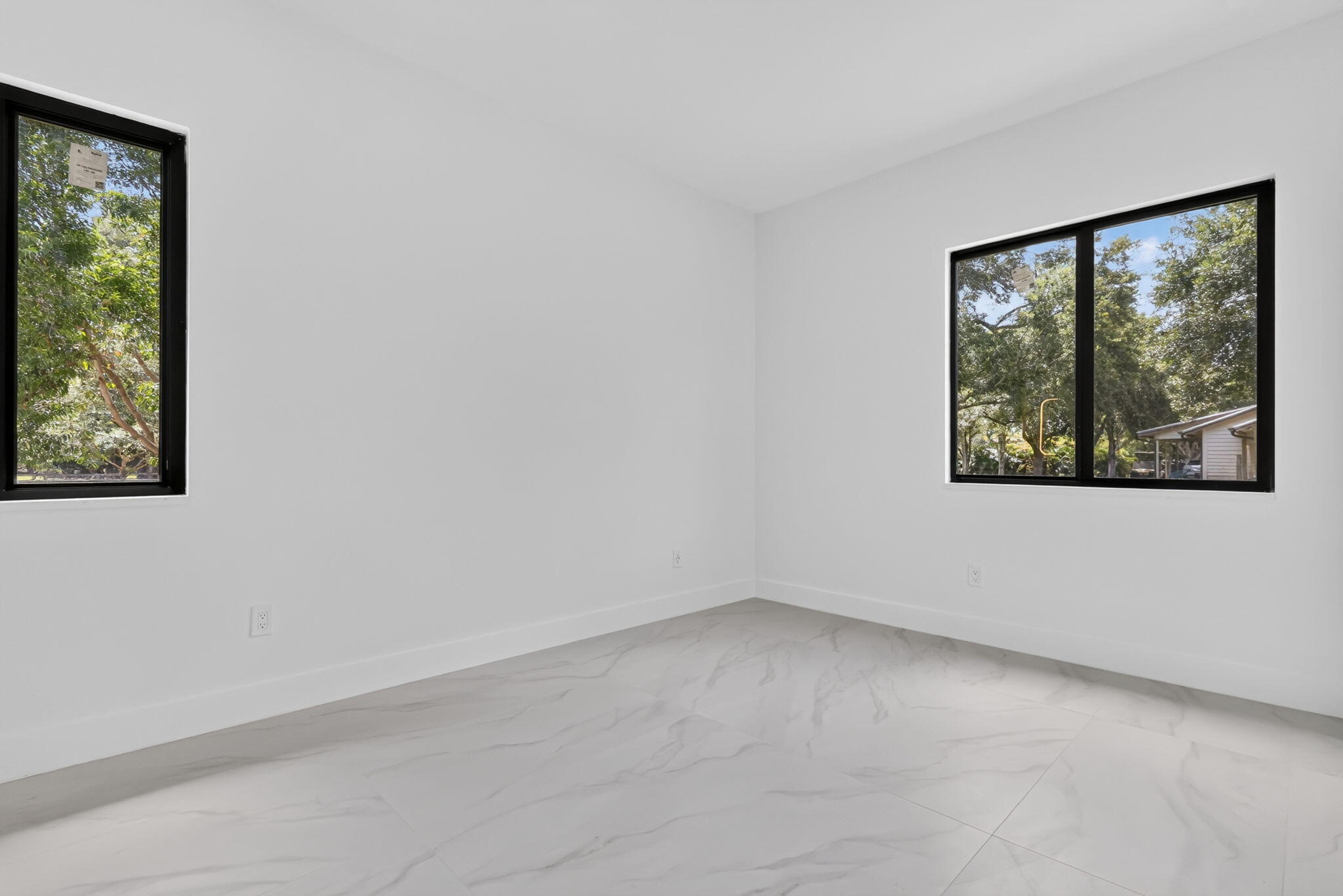 PALM BEACH FARMS CO 3 - Residential
