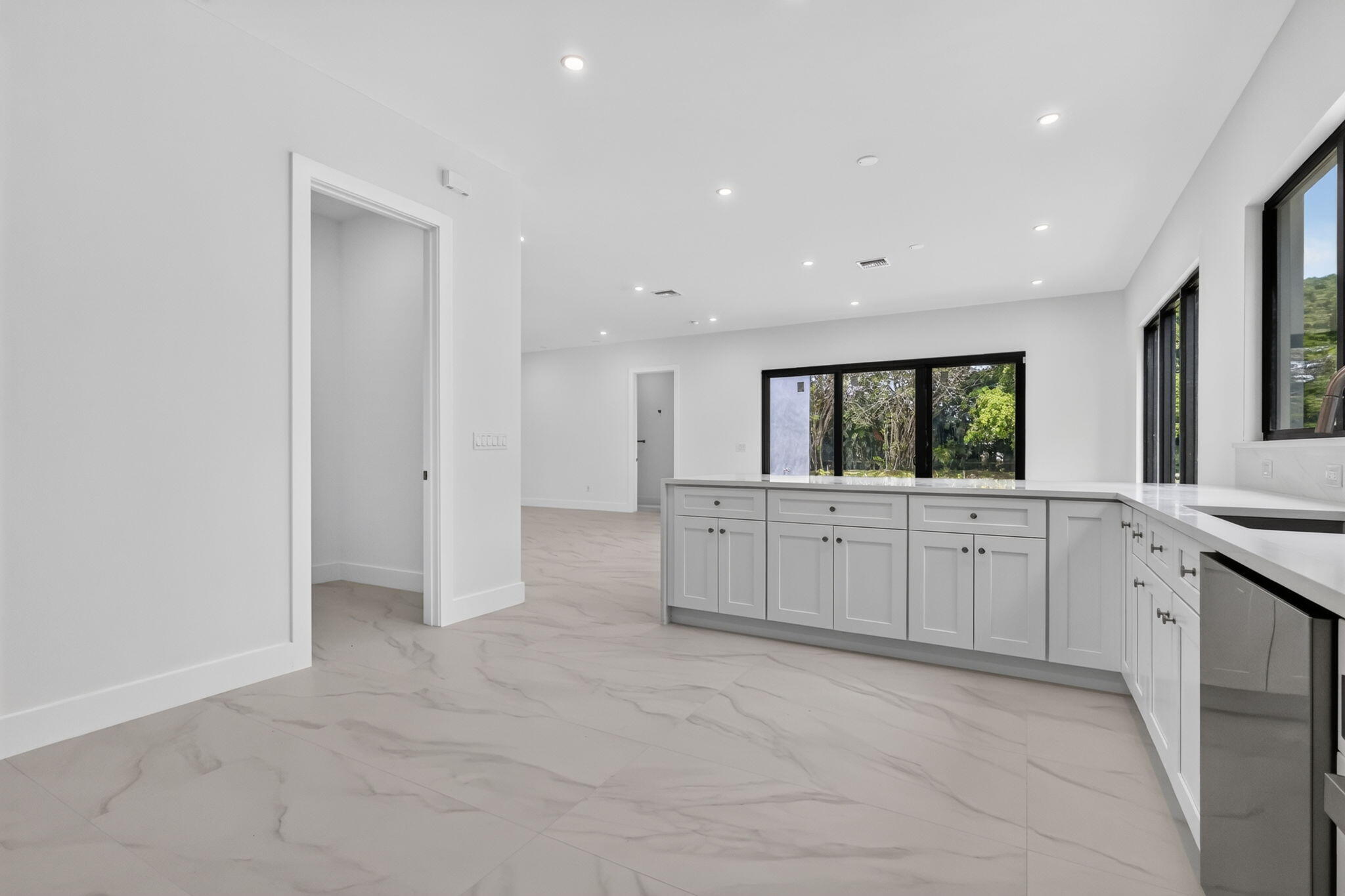 PALM BEACH FARMS CO 3 - Residential
