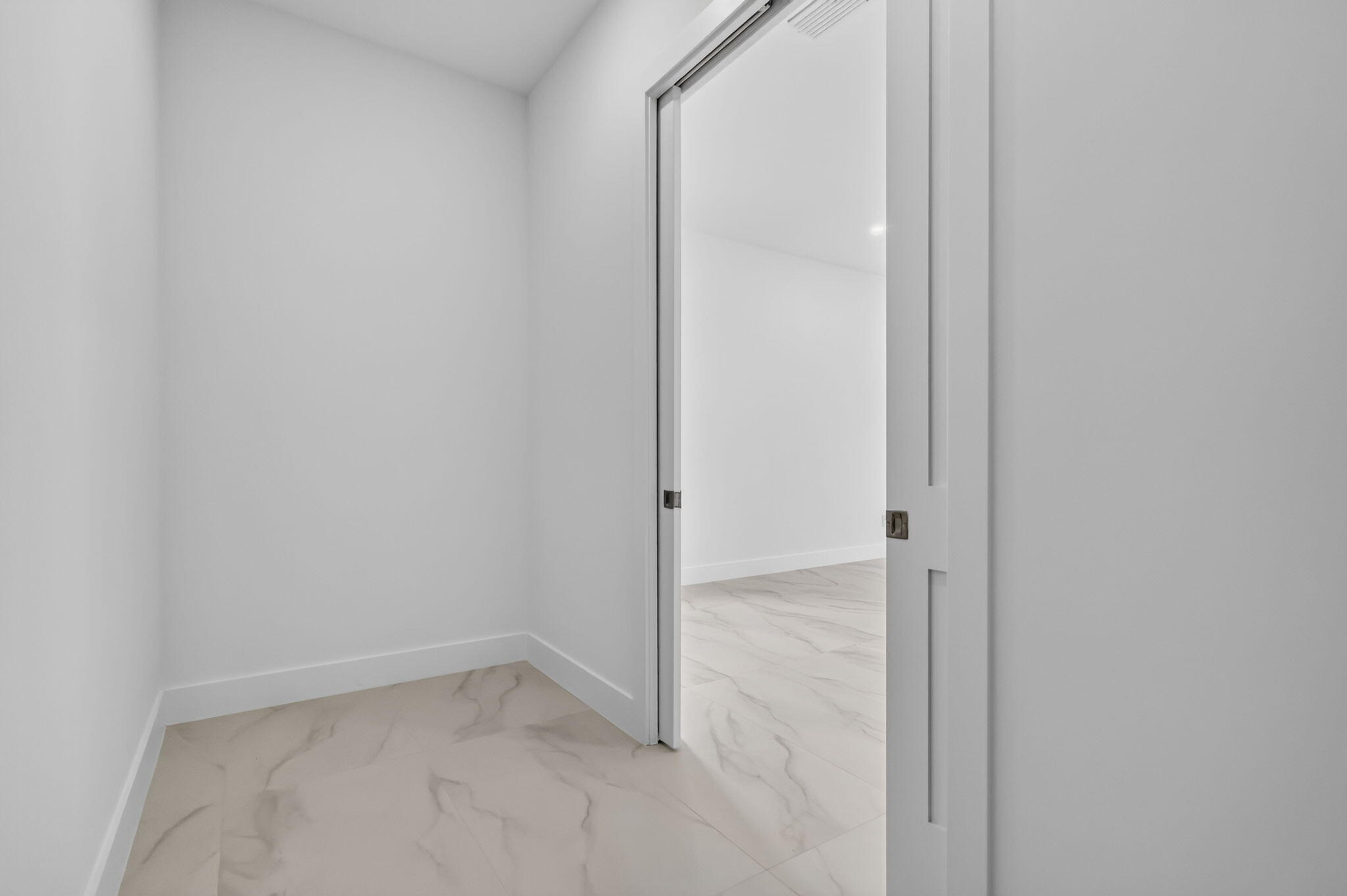 PALM BEACH FARMS CO 3 - Residential