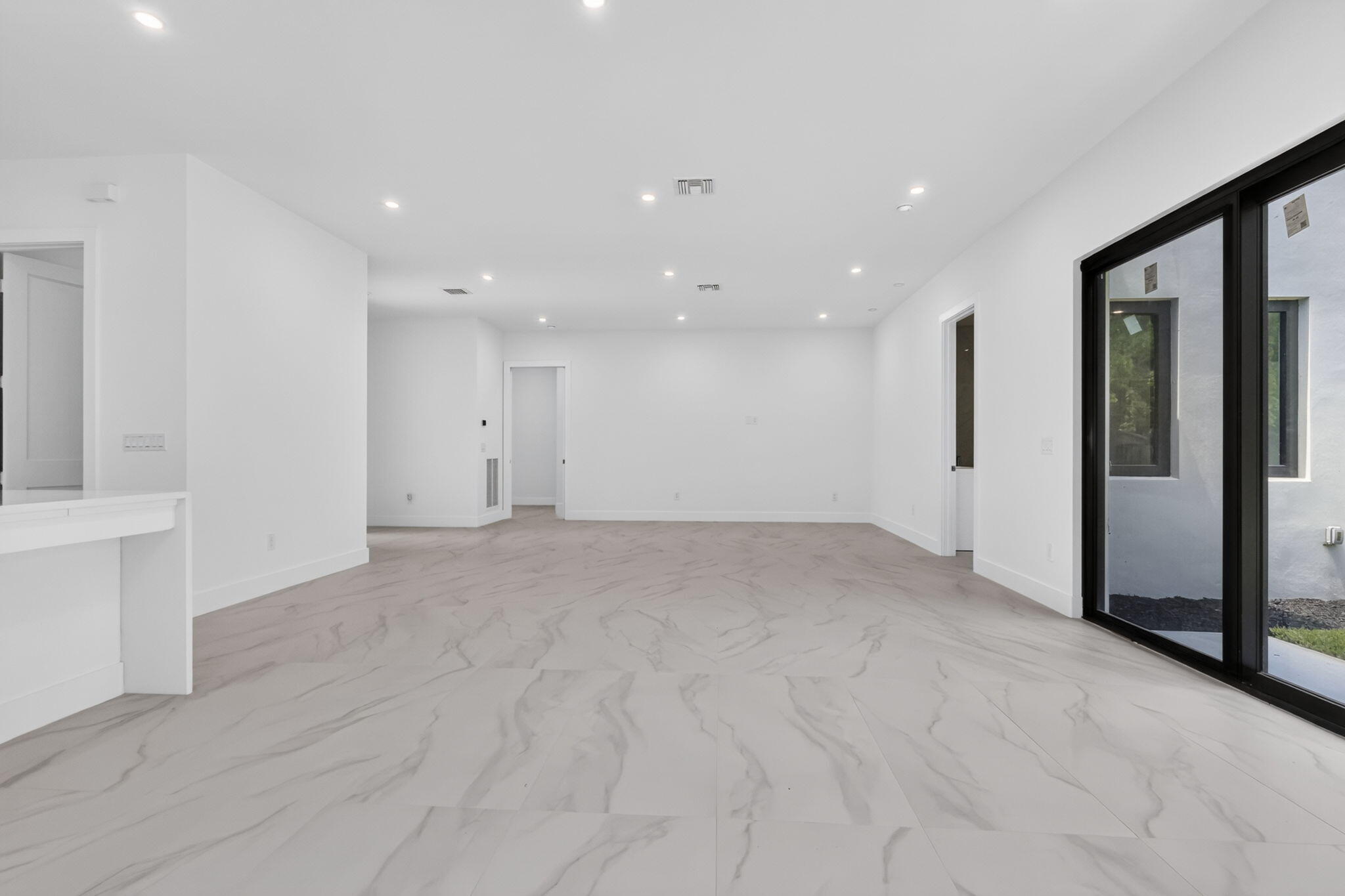 PALM BEACH FARMS CO 3 - Residential