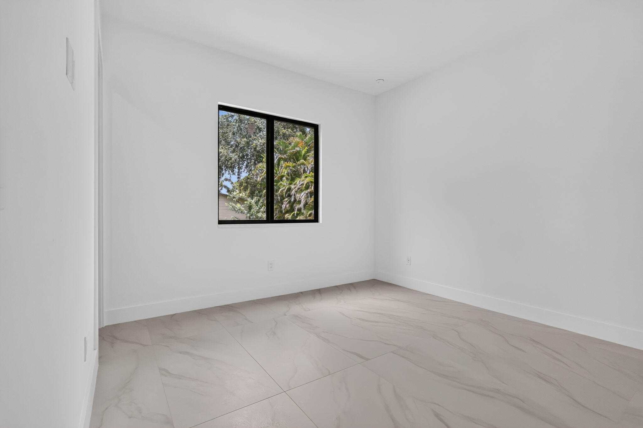PALM BEACH FARMS CO 3 - Residential