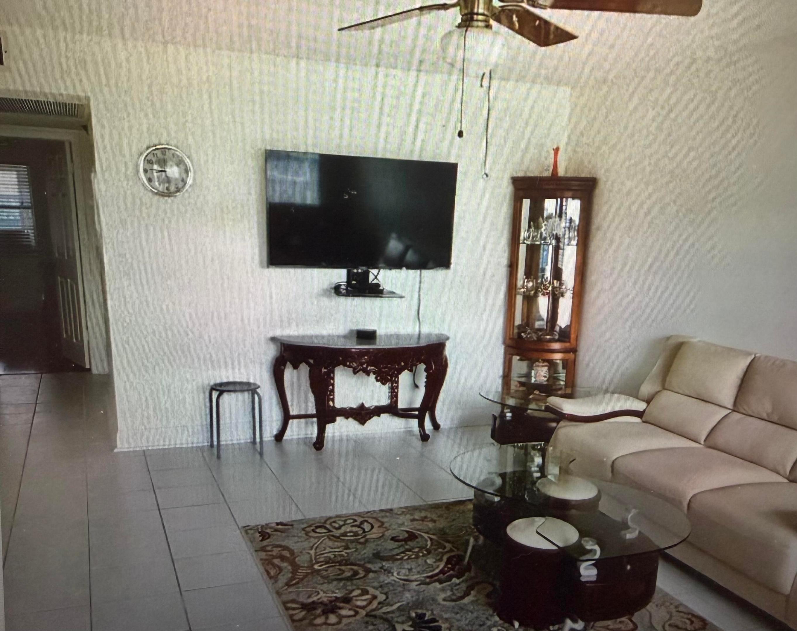 EXETER AT CENTURY VILLAGE CONDO - Residential Lease