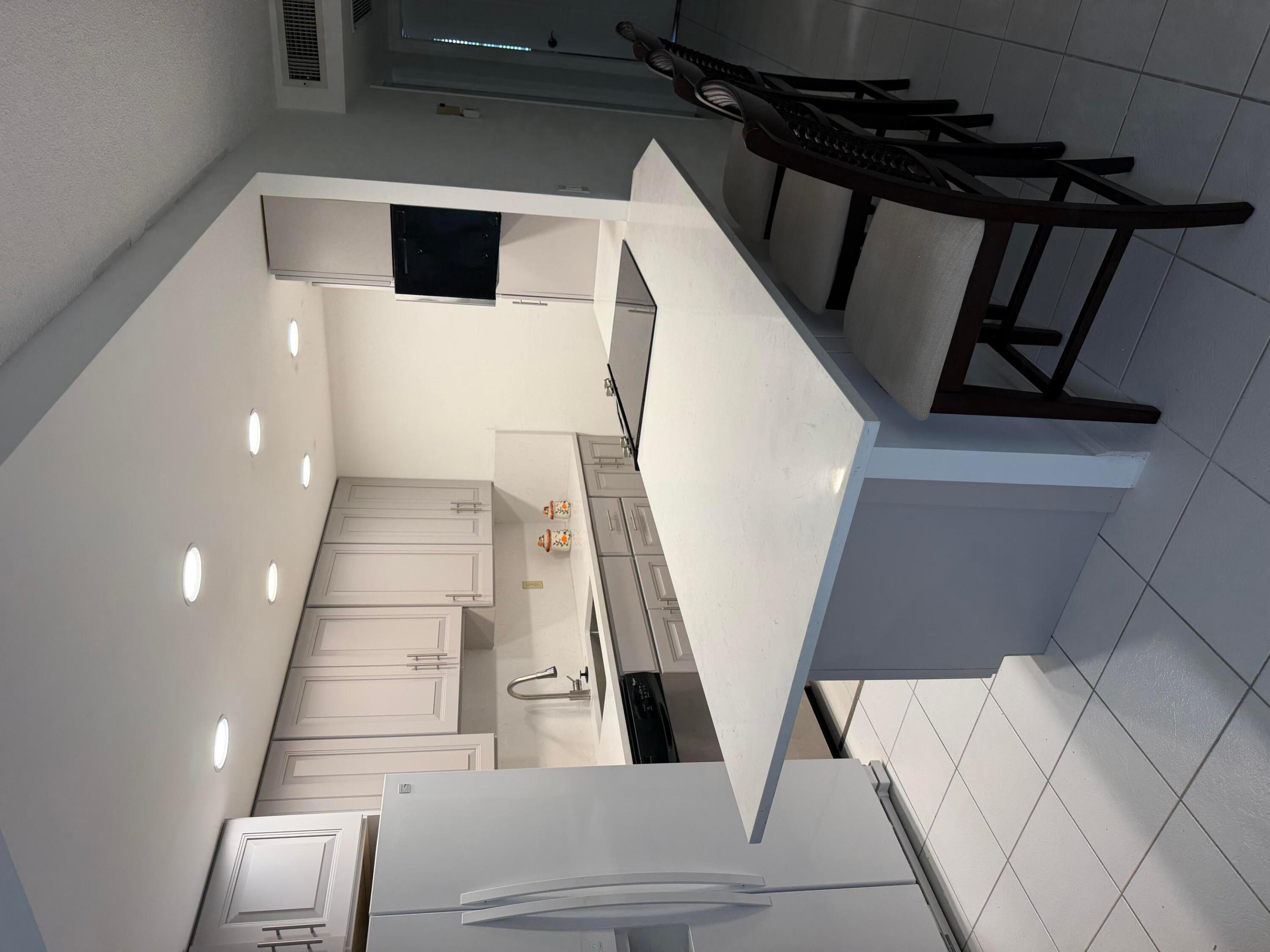 EXETER AT CENTURY VILLAGE CONDO - Residential Lease