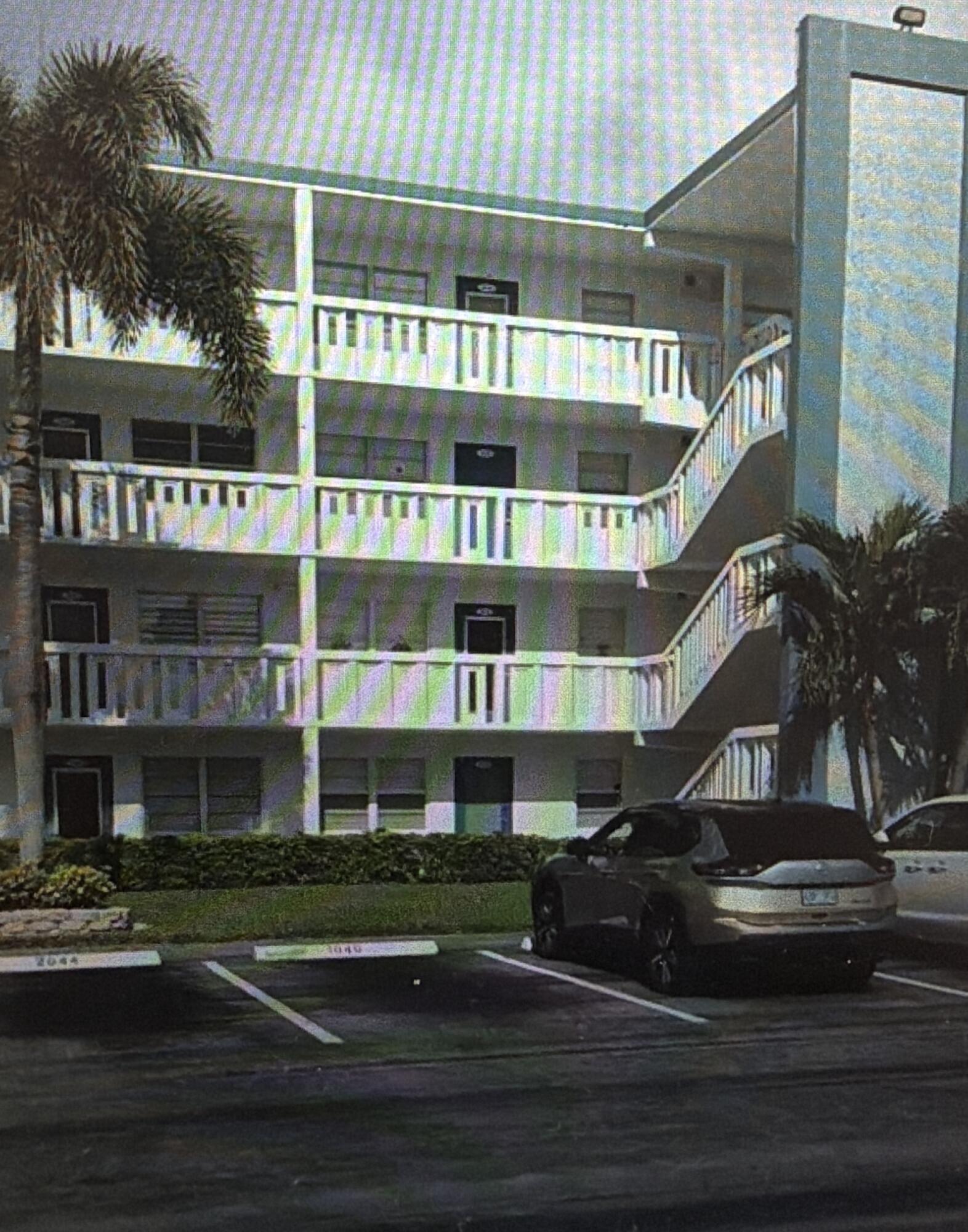 EXETER AT CENTURY VILLAGE CONDO - Residential Lease