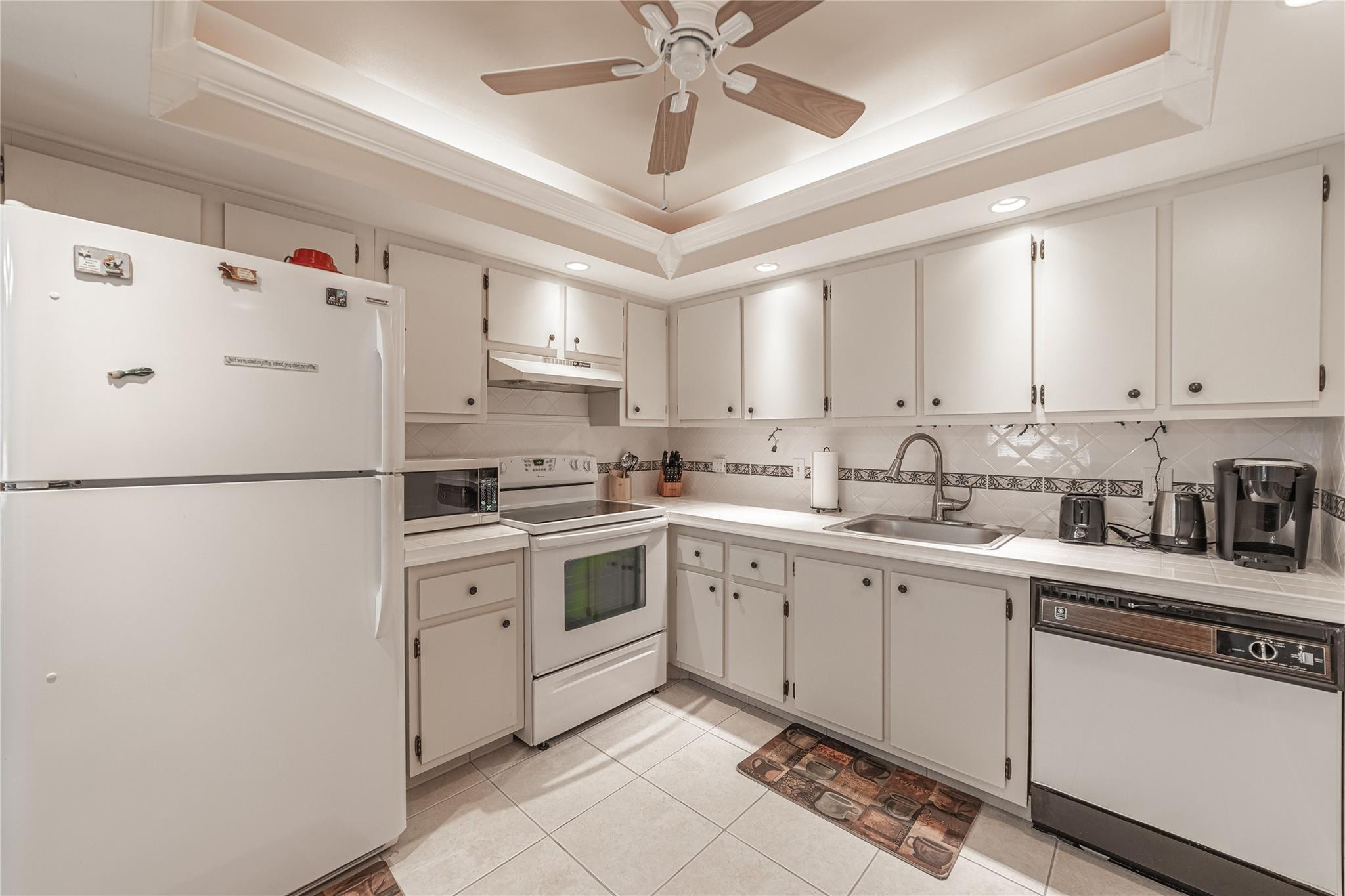 BERMUDA VILLAGE B CONDO - Residential