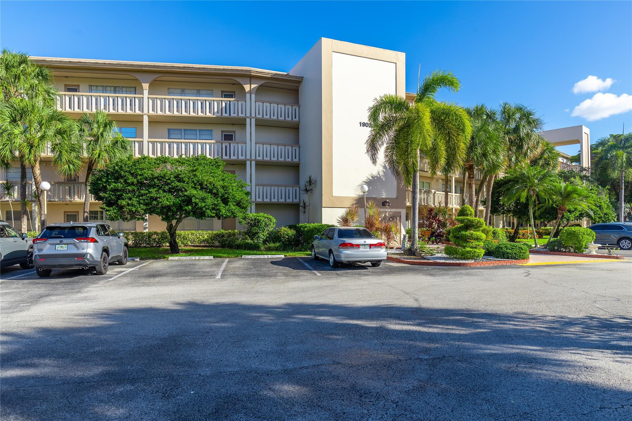 BERMUDA VILLAGE B CONDO - Residential