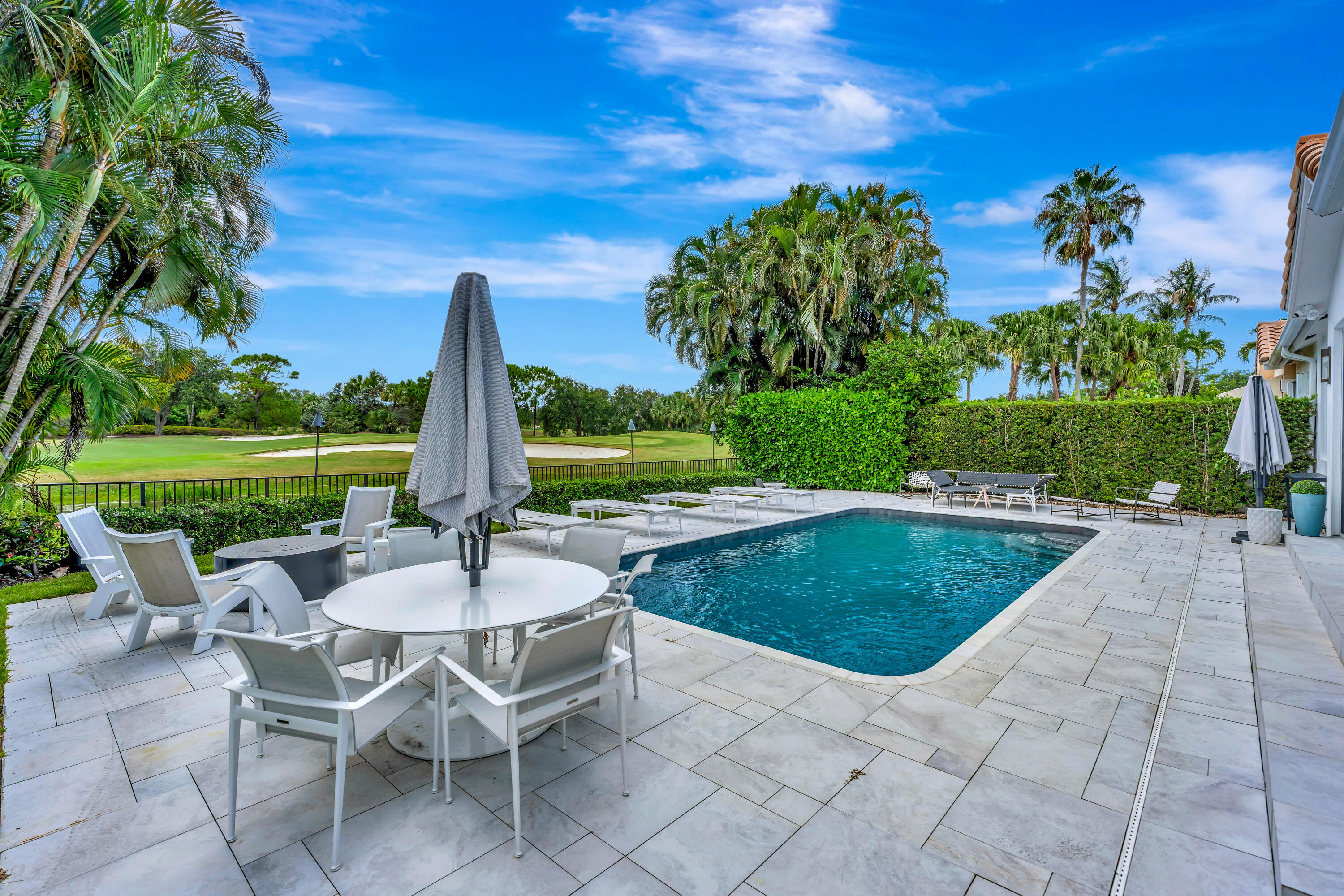 Admirals Cove - Residential