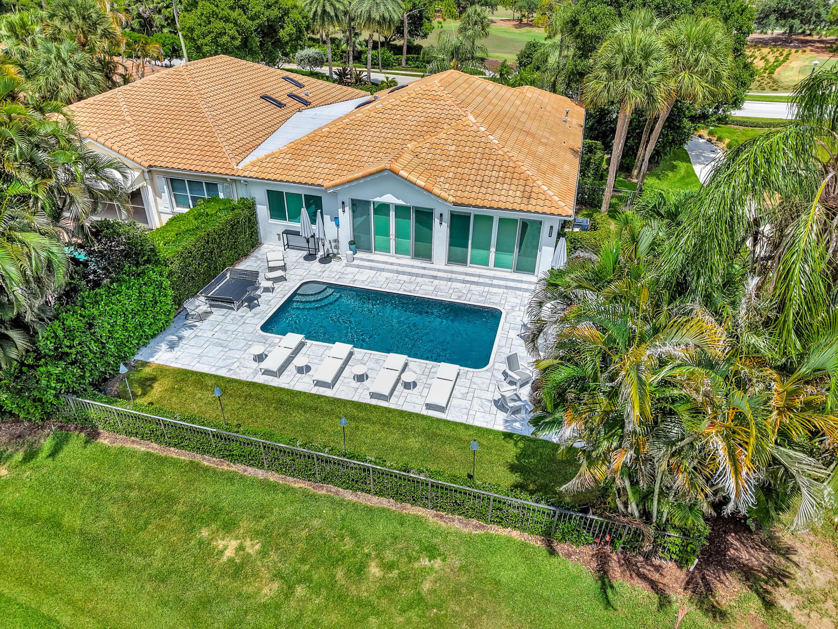 Admirals Cove - Residential