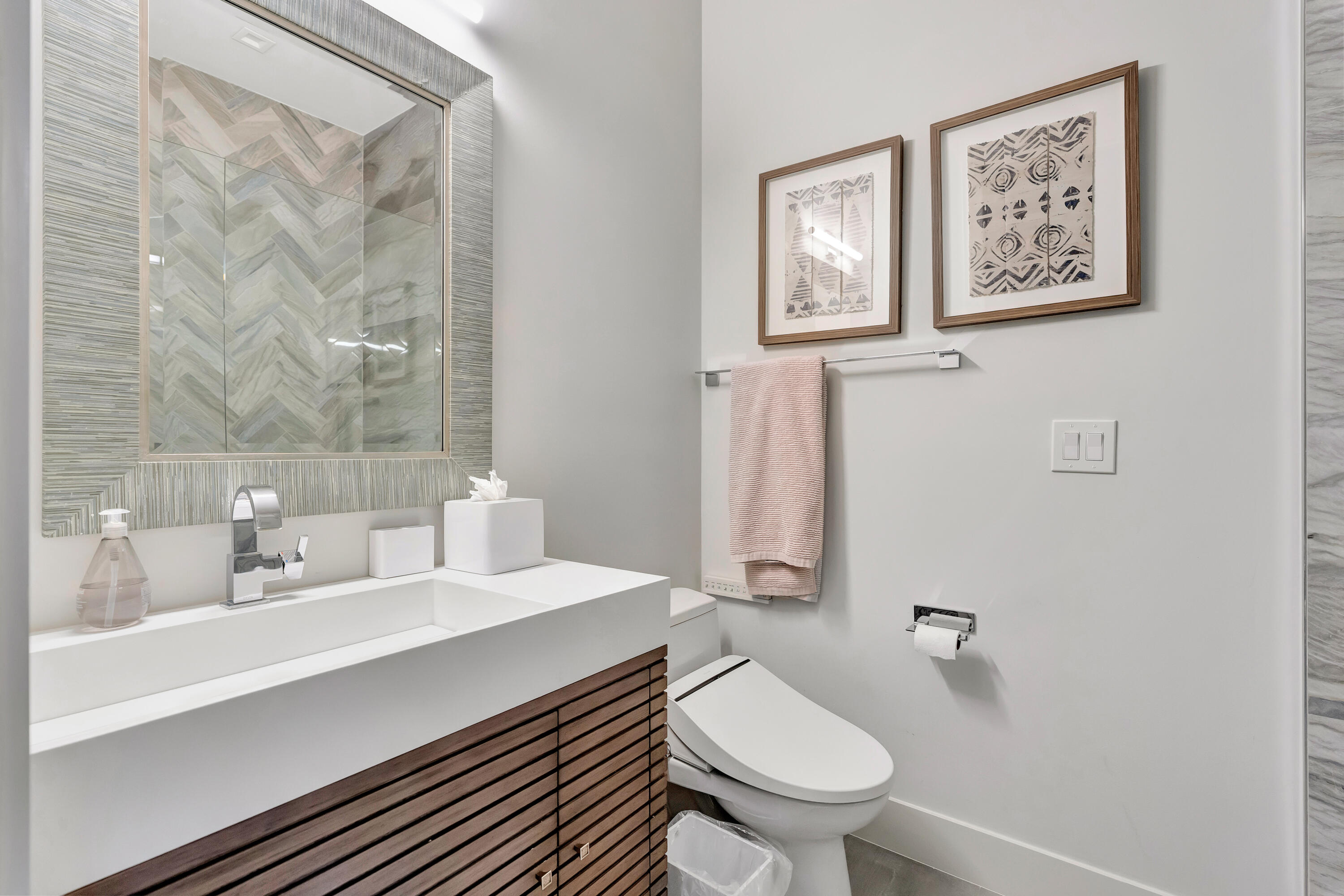 Admirals Cove - Residential