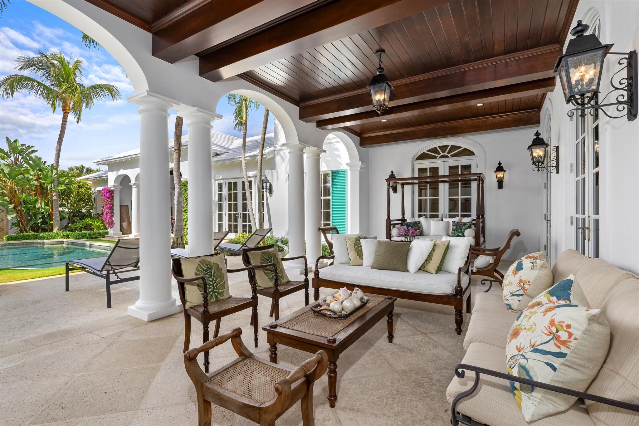 JUPITER ISLAND - Residential
