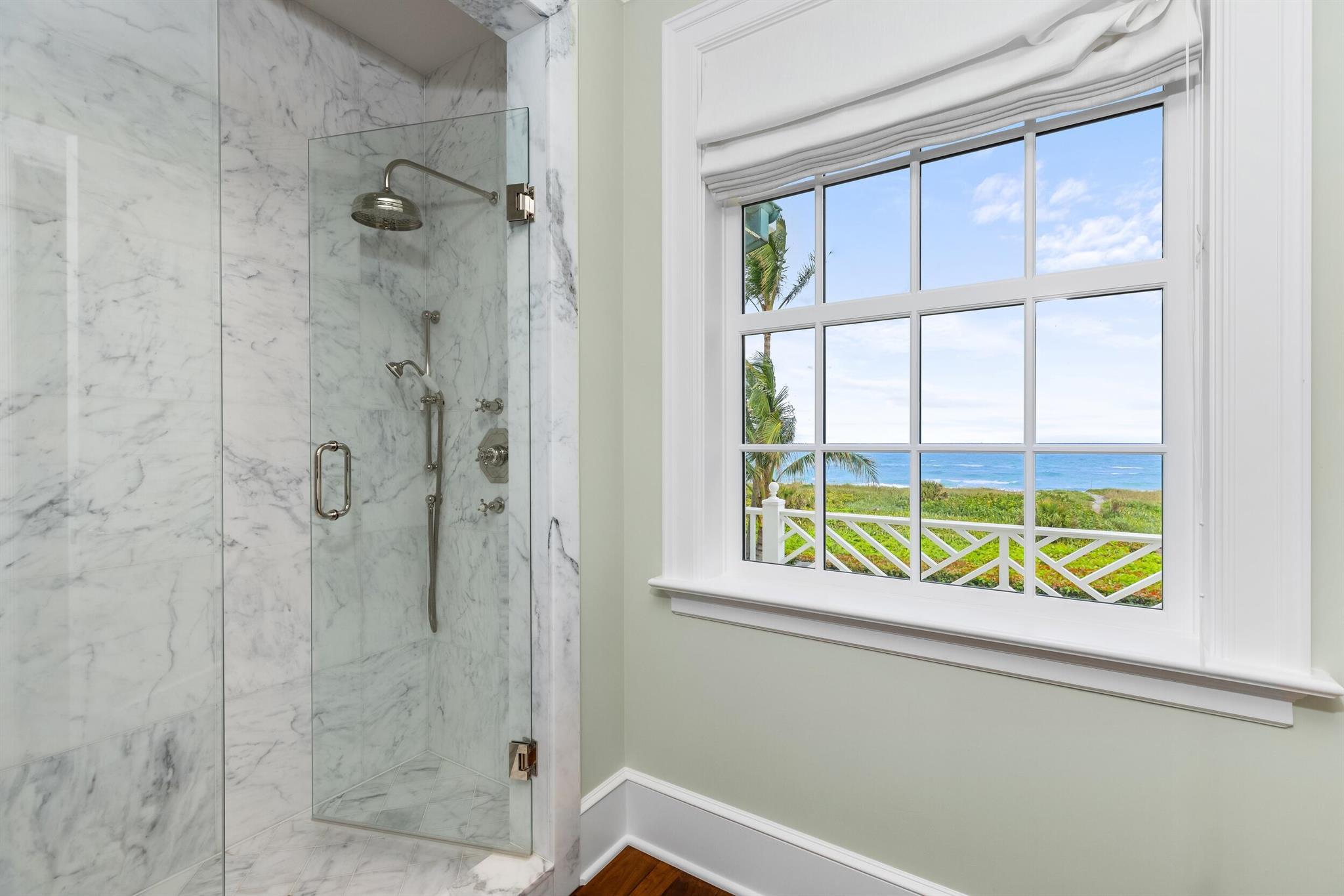 JUPITER ISLAND - Residential