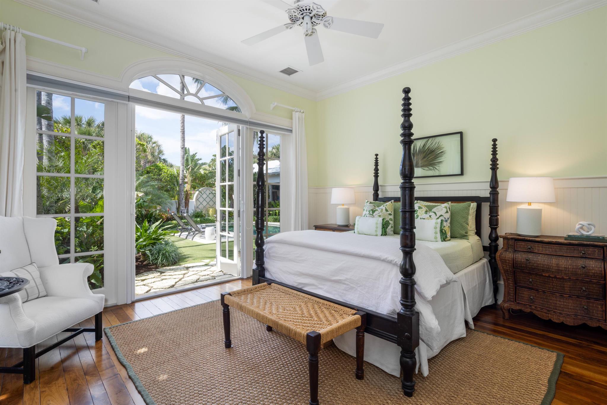 JUPITER ISLAND - Residential
