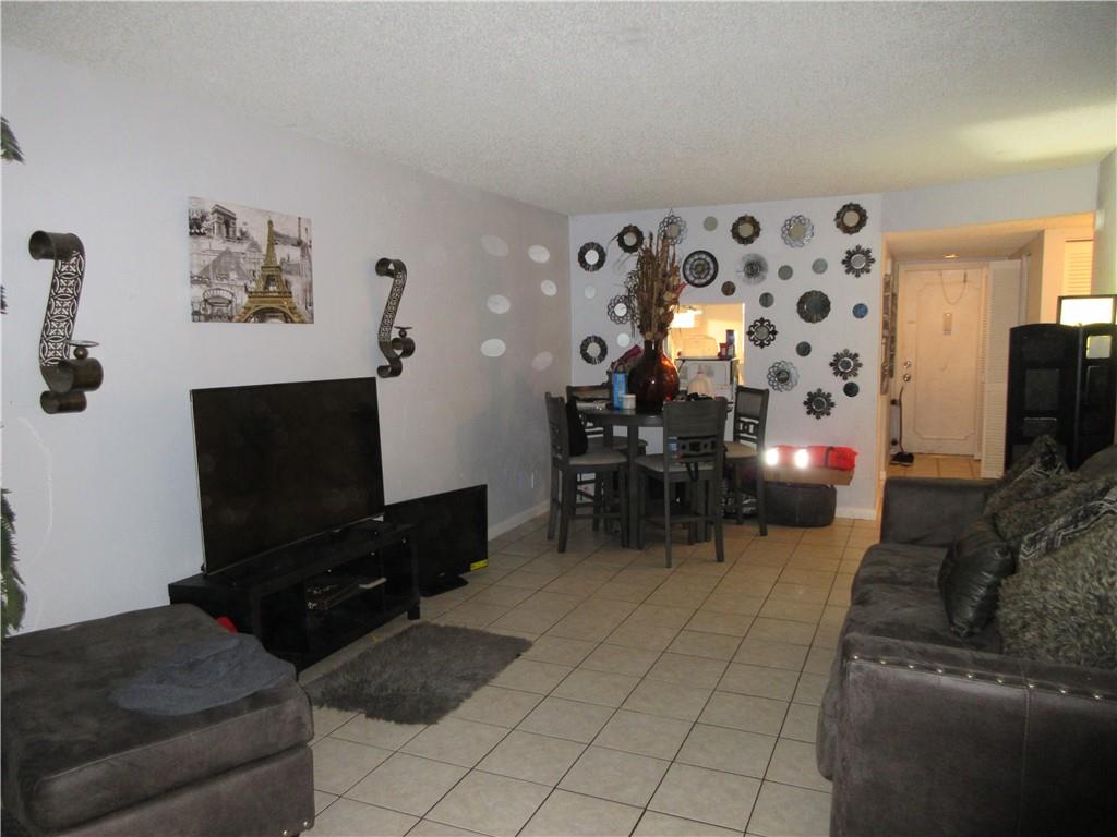 Coral Springs Gardens - Residential