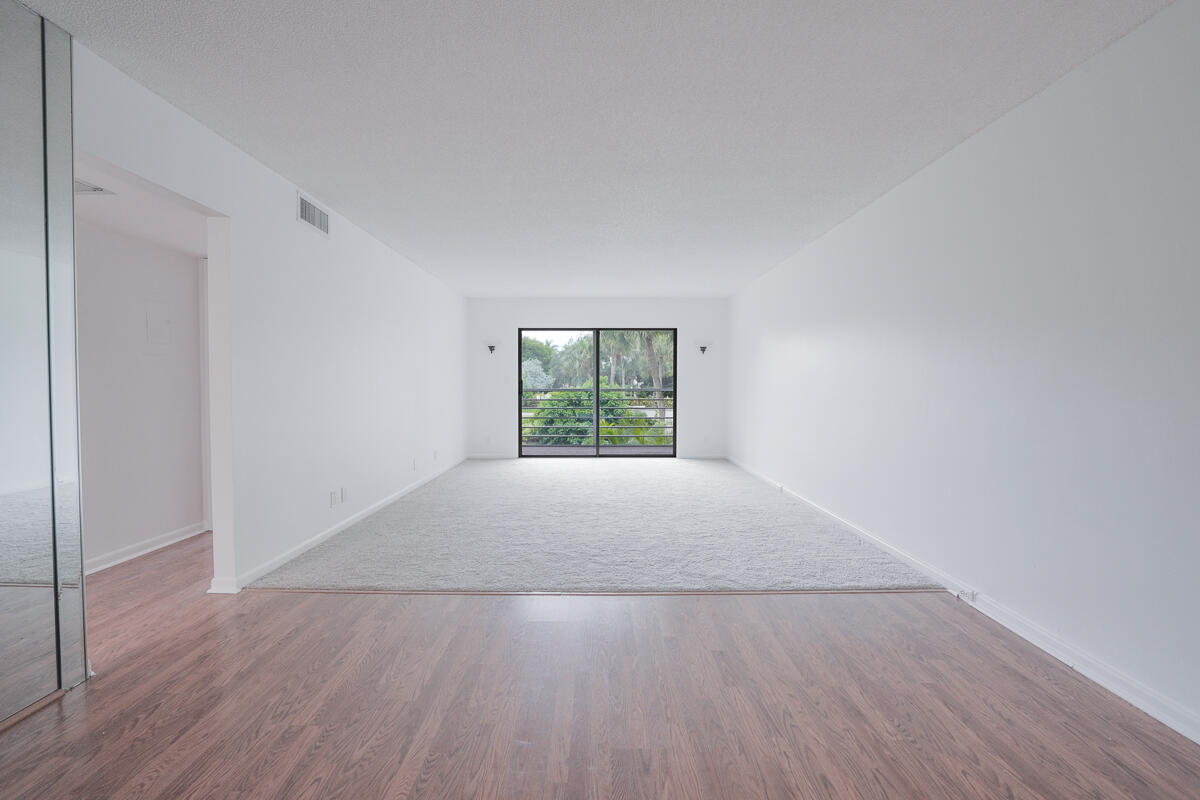 MARTINIQUE VILLAGE II D CONDO - Residential