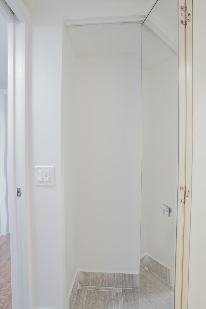 MARTINIQUE VILLAGE II D CONDO - Residential