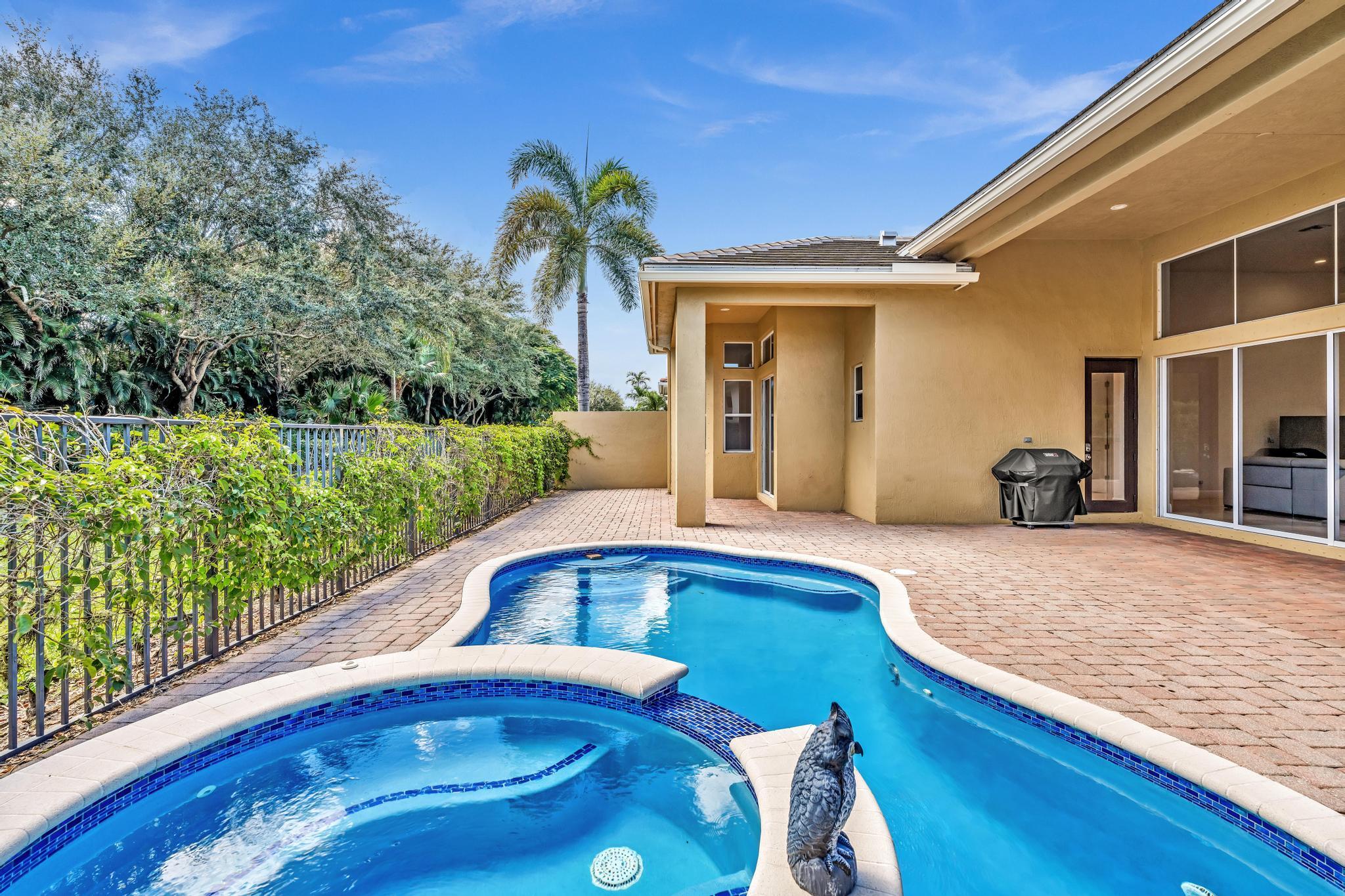 DELRAY TRAINING CENTER PUD PAR G - Residential