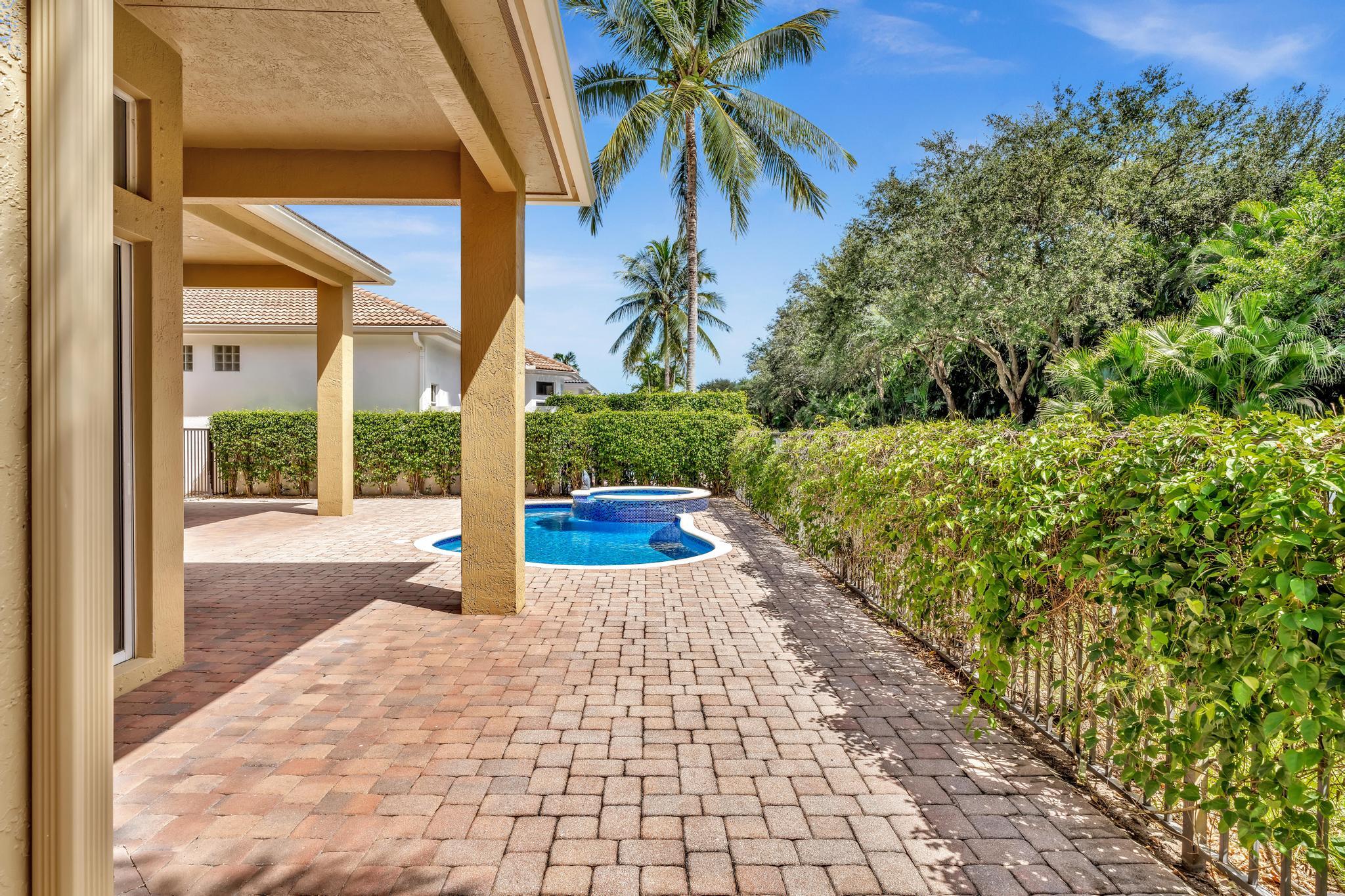 DELRAY TRAINING CENTER PUD PAR G - Residential