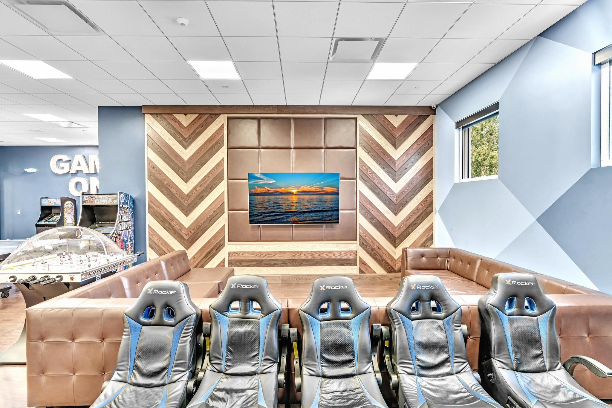 DELRAY TRAINING CENTER PUD PAR G - Residential