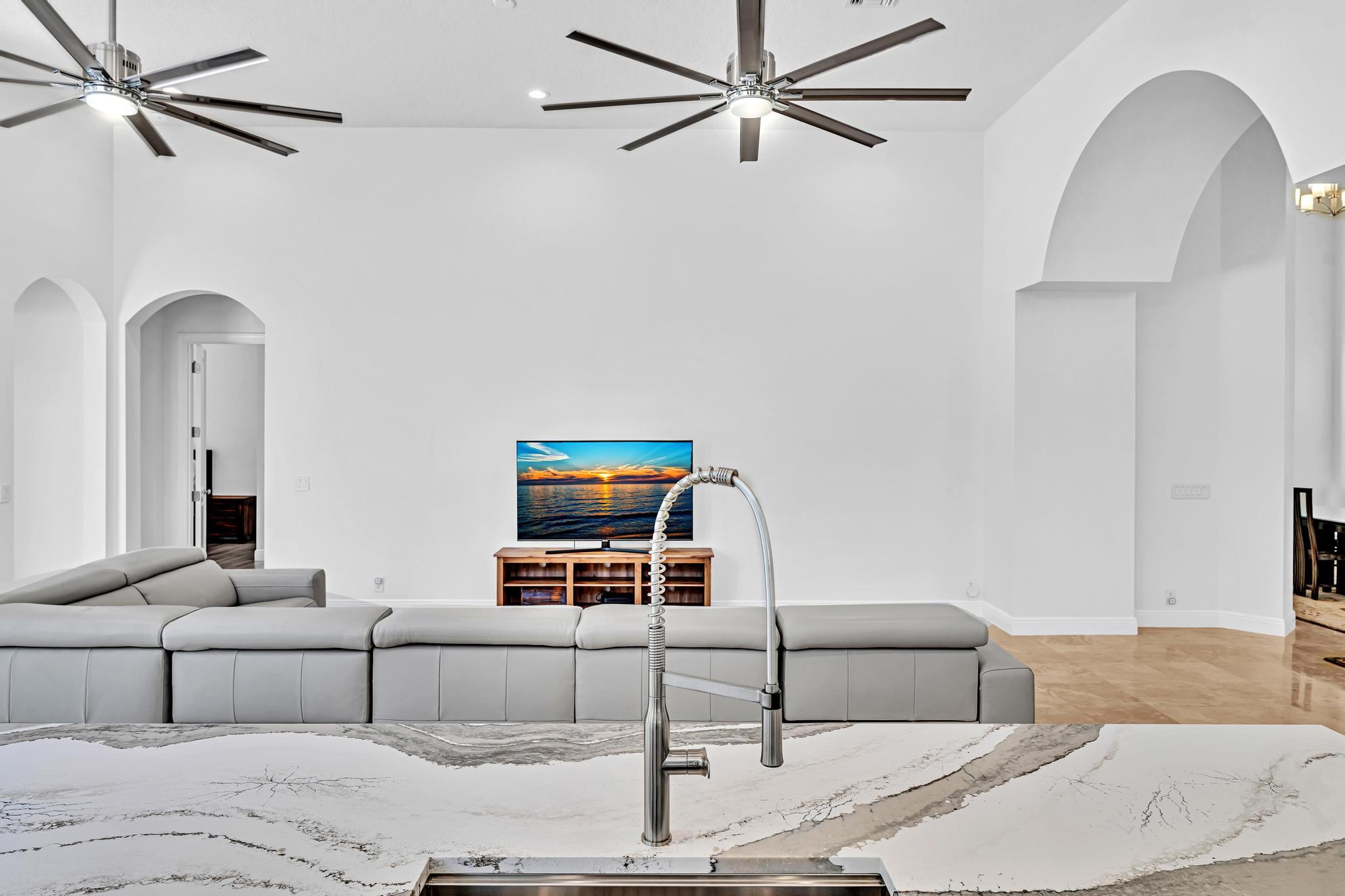 DELRAY TRAINING CENTER PUD PAR G - Residential