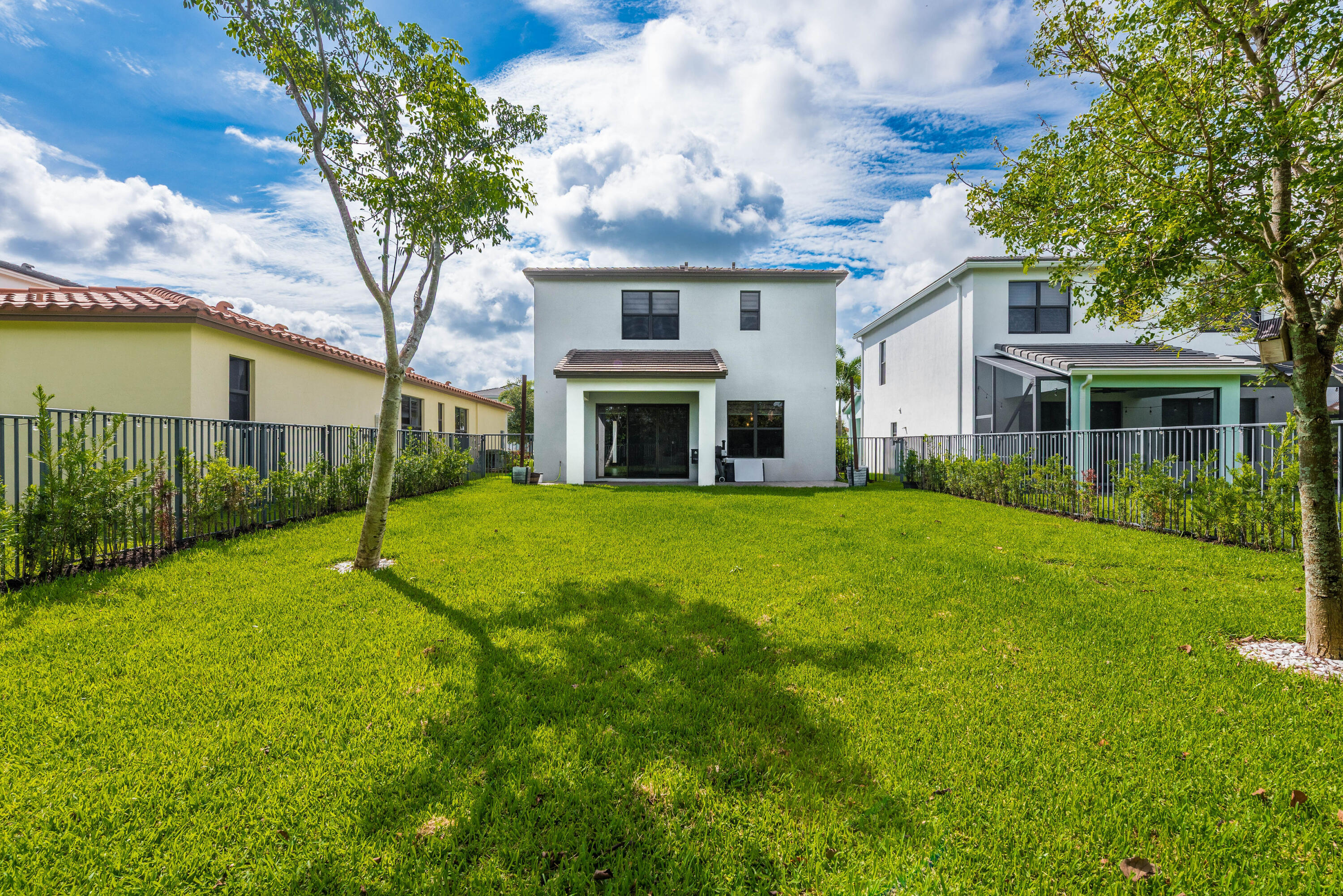 SKY COVE - Residential