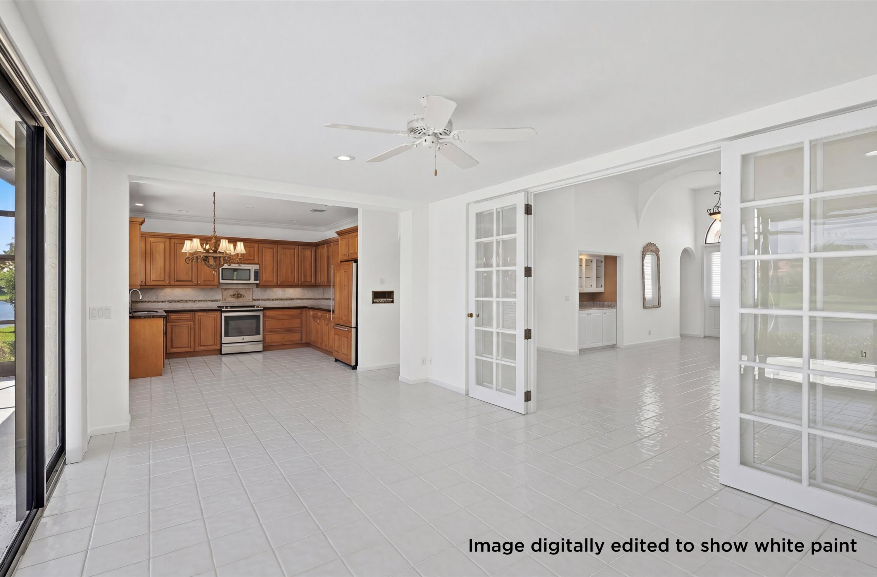 LANTERN BAY AT JONATHANS LANDING - Residential