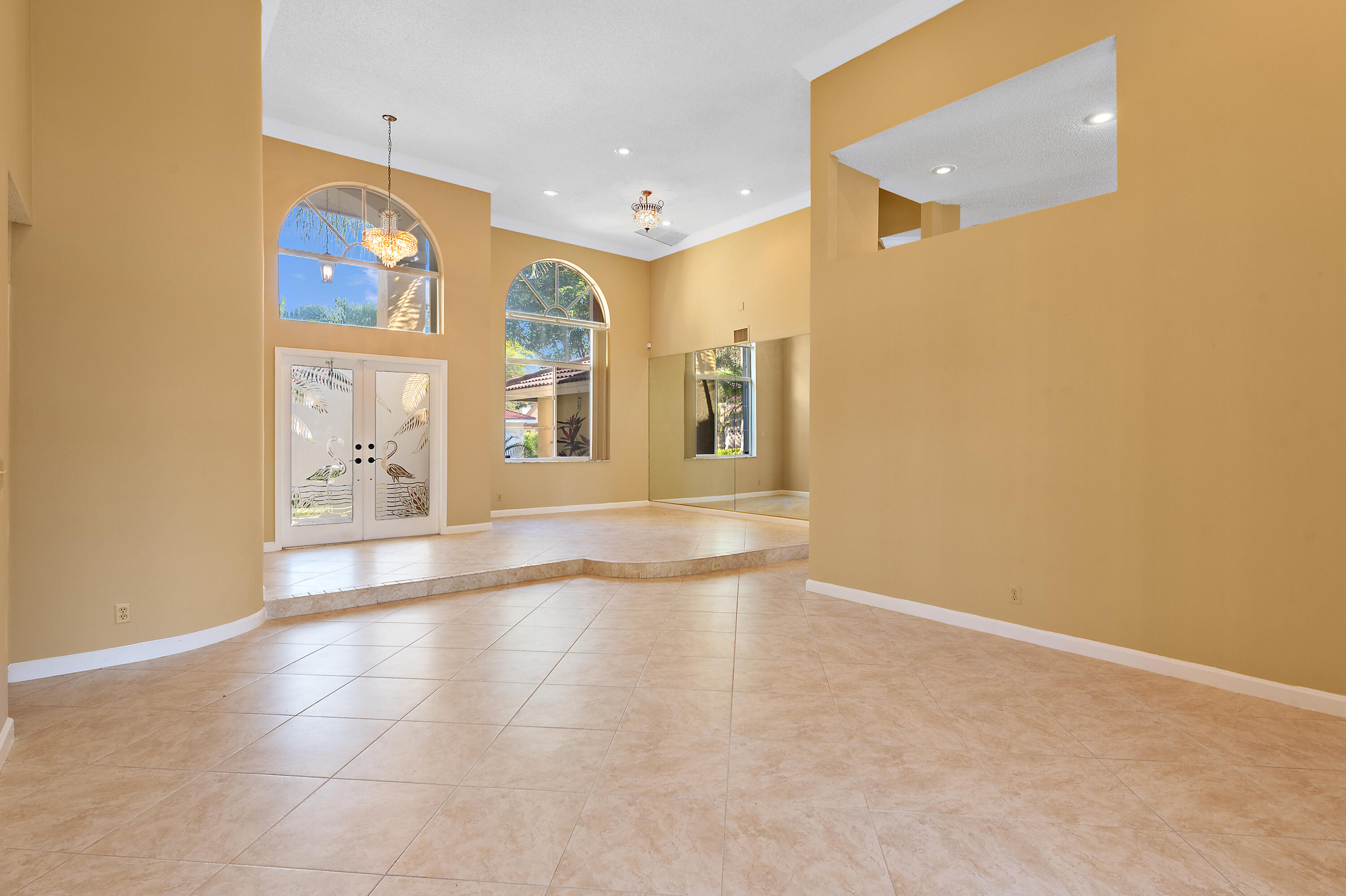 COUNTRYS POINT - Residential Lease