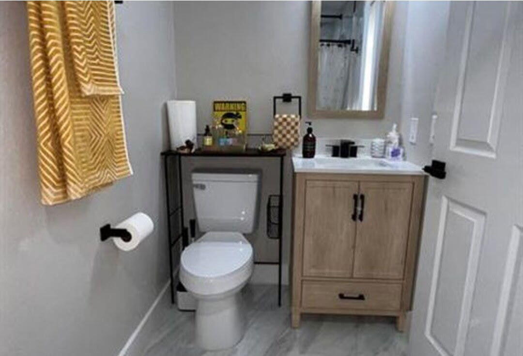 PORT ST LUCIE SECTION 30 - Residential Lease