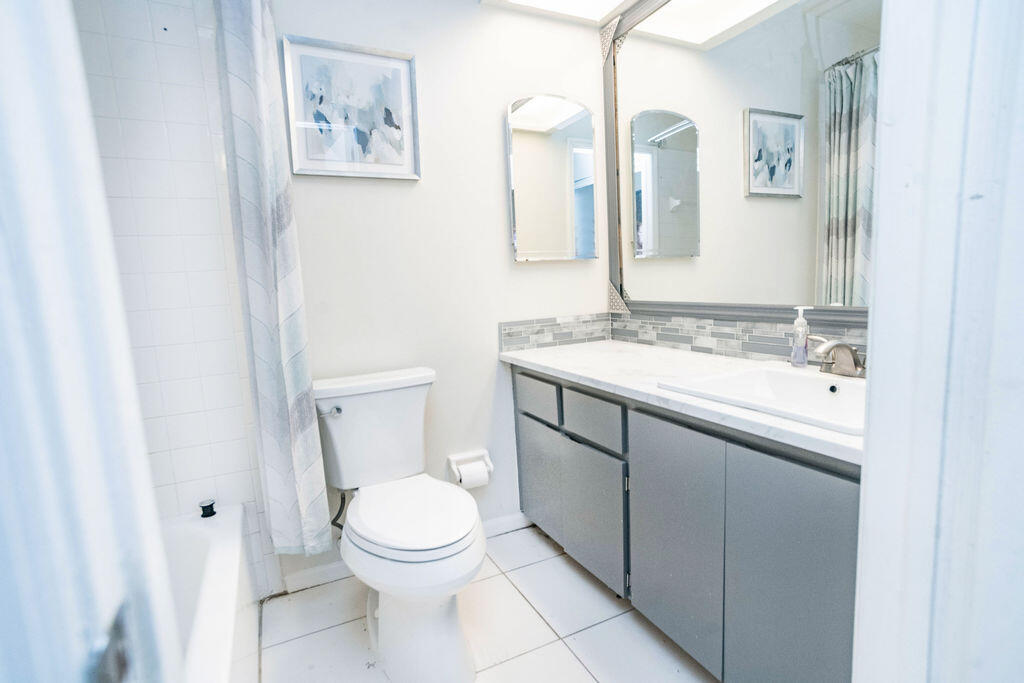 POPPLETON CREEK CONDO - Residential Lease