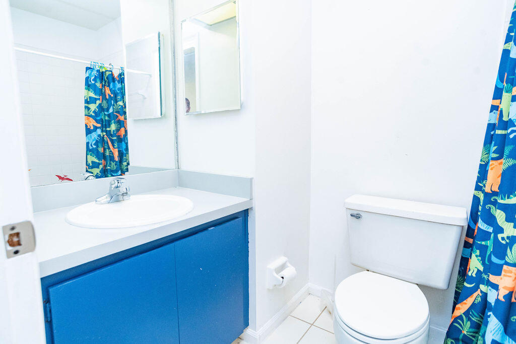 POPPLETON CREEK CONDO - Residential Lease