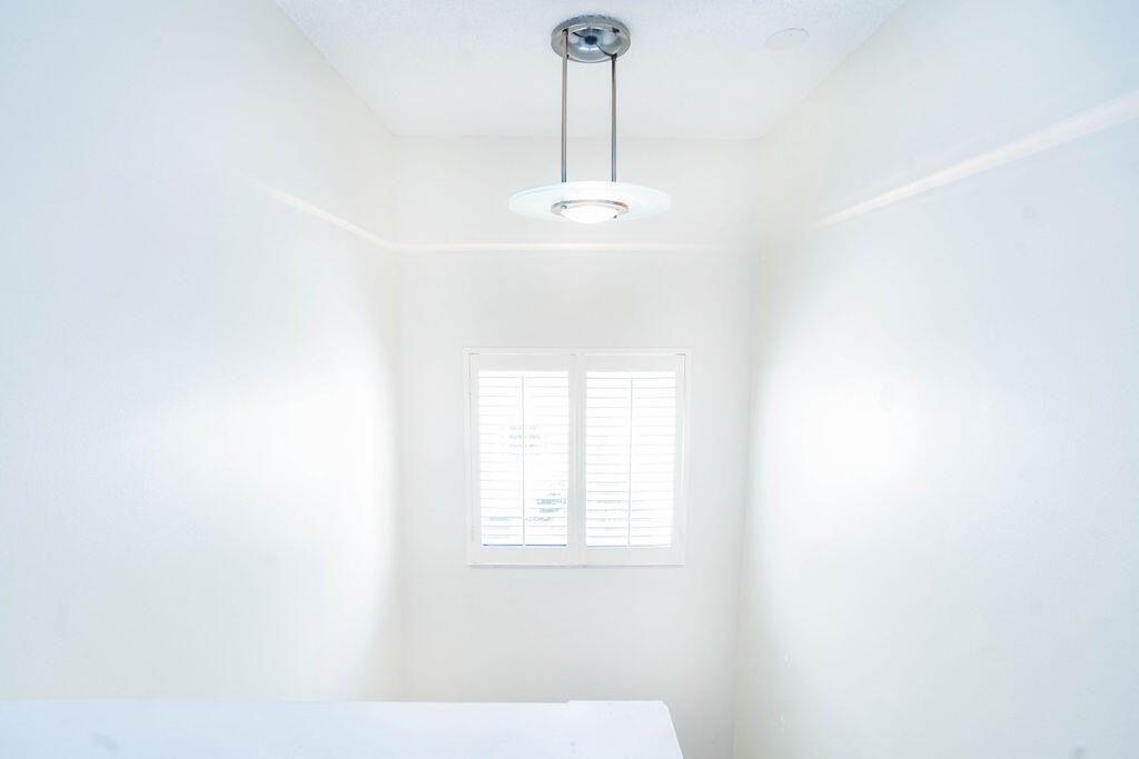 POPPLETON CREEK CONDO - Residential Lease