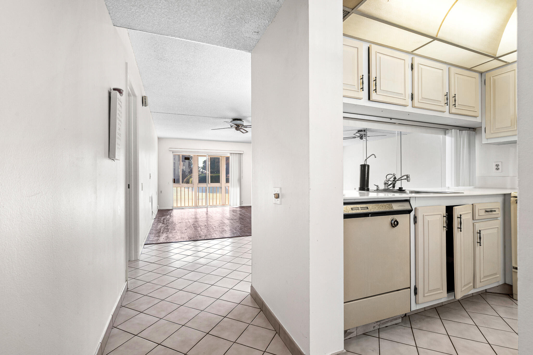 MARTINIQUE VILLAGE I CONDO - Residential