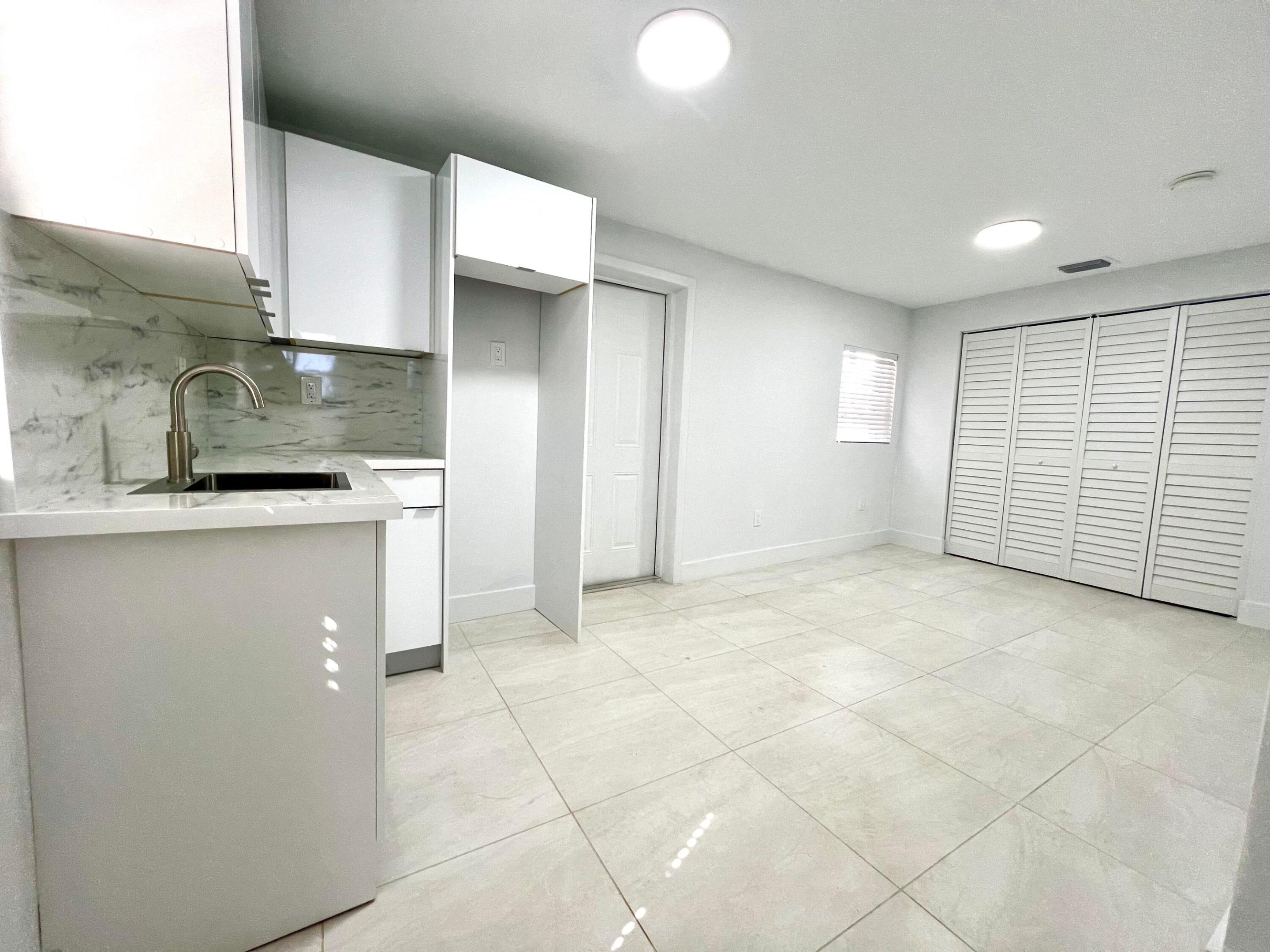 RICHMOND HEIGHTS ESTATES - Residential Lease