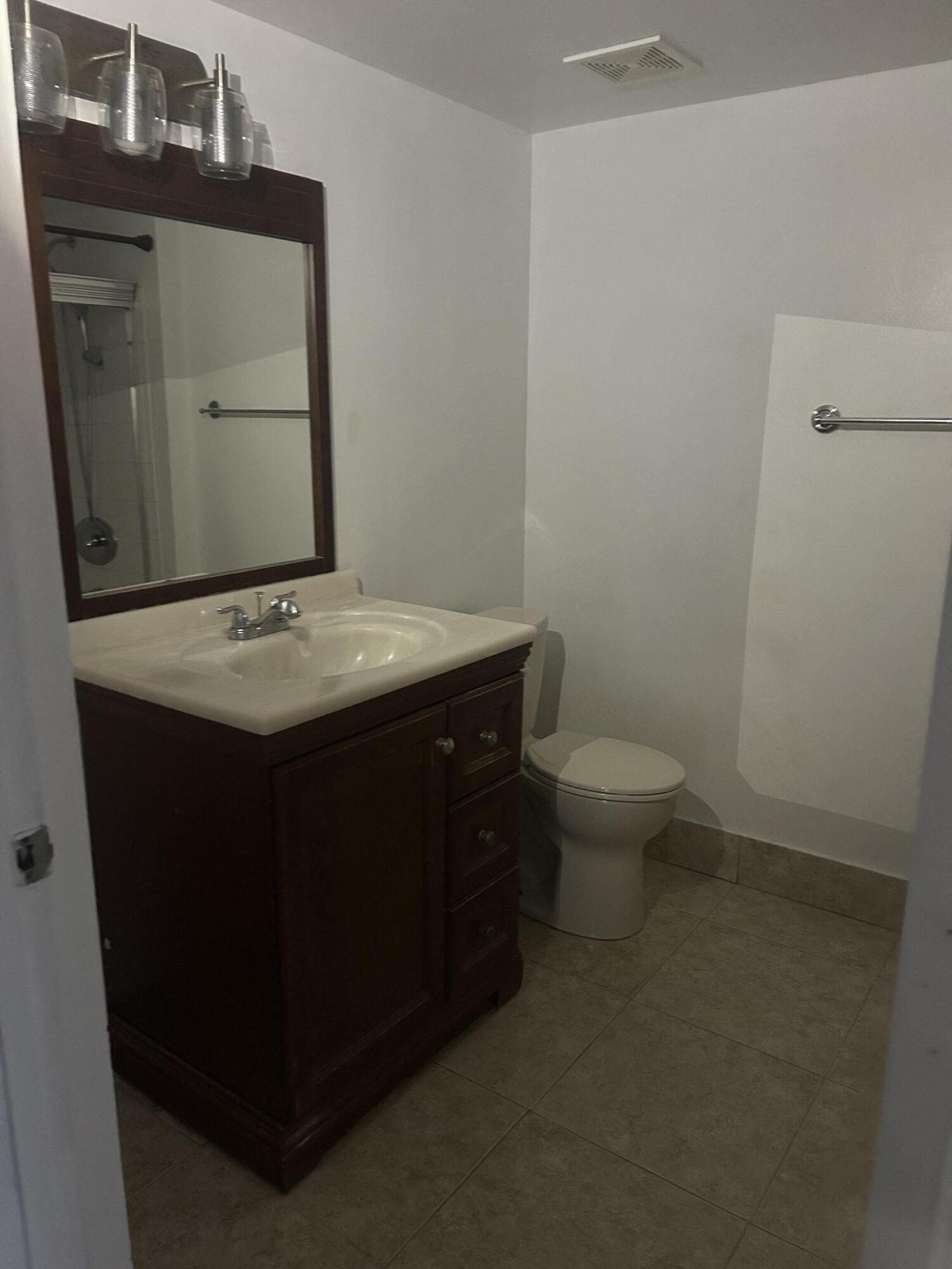 PINEHURST CLUB CONDO - Residential Lease