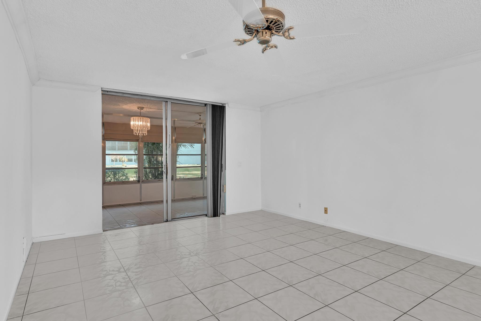 VILLAGES OF ORIOLE DEAUVILLE CONDO - Residential