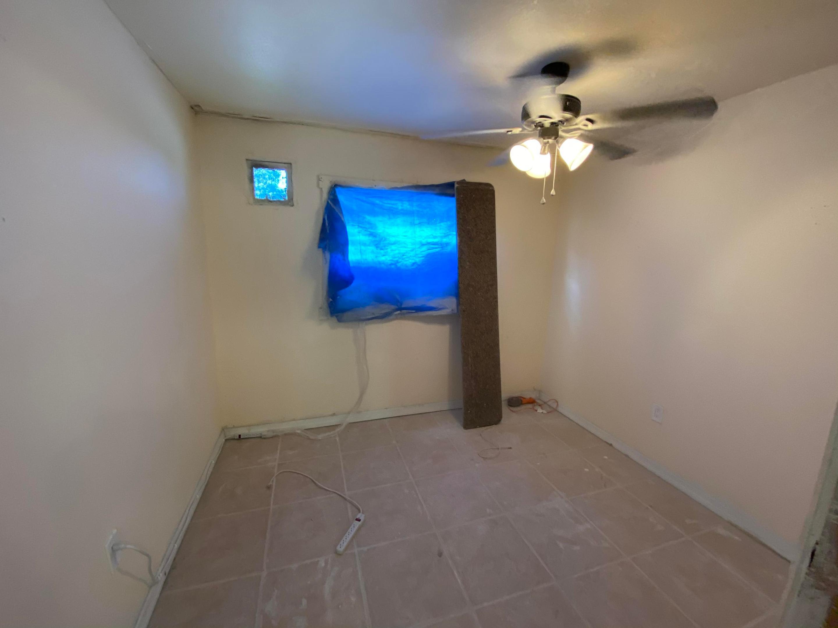 LINCOLN PARK NO 2 - Residential Lease