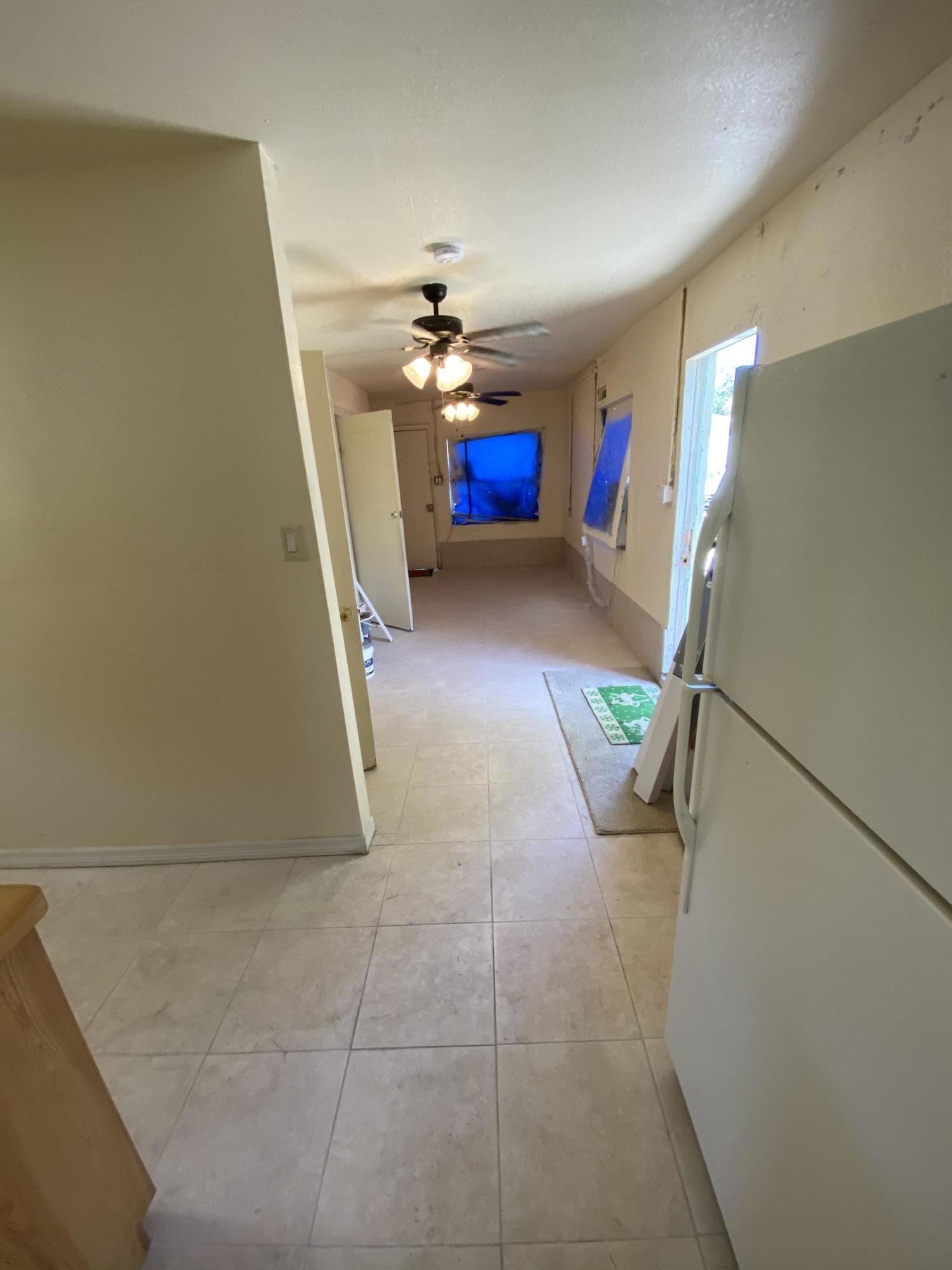 LINCOLN PARK NO 2 - Residential Lease
