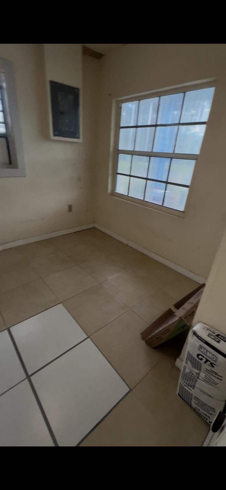 LINCOLN PARK NO 2 - Residential Lease